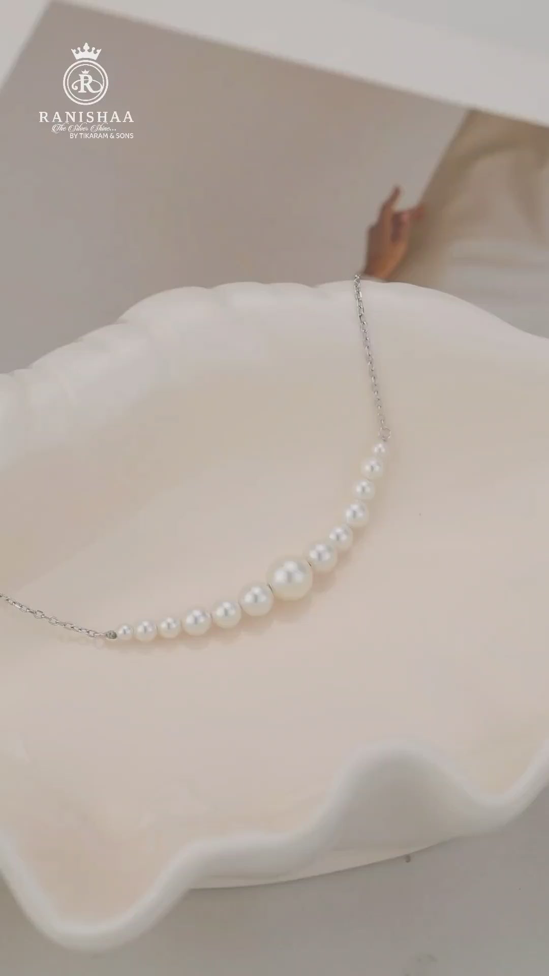 Load and play video in Gallery viewer, AAFREEN BRACELET (STYLE 15048)