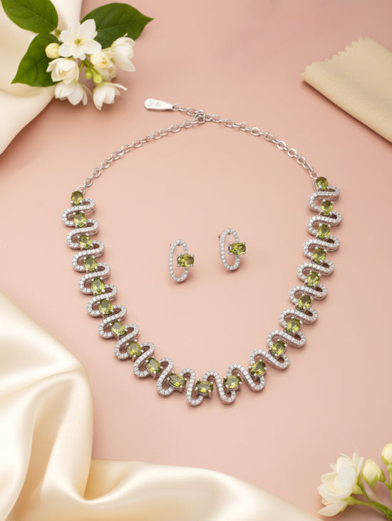 PREMIUM NECKLACE