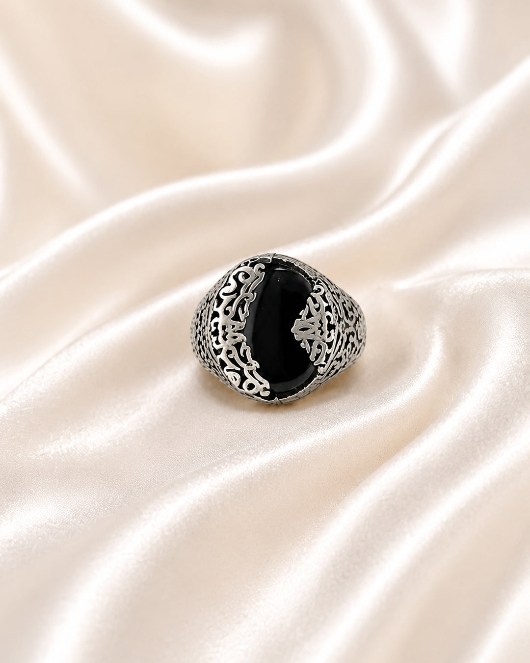 NOIR AURELION GENTS RING
