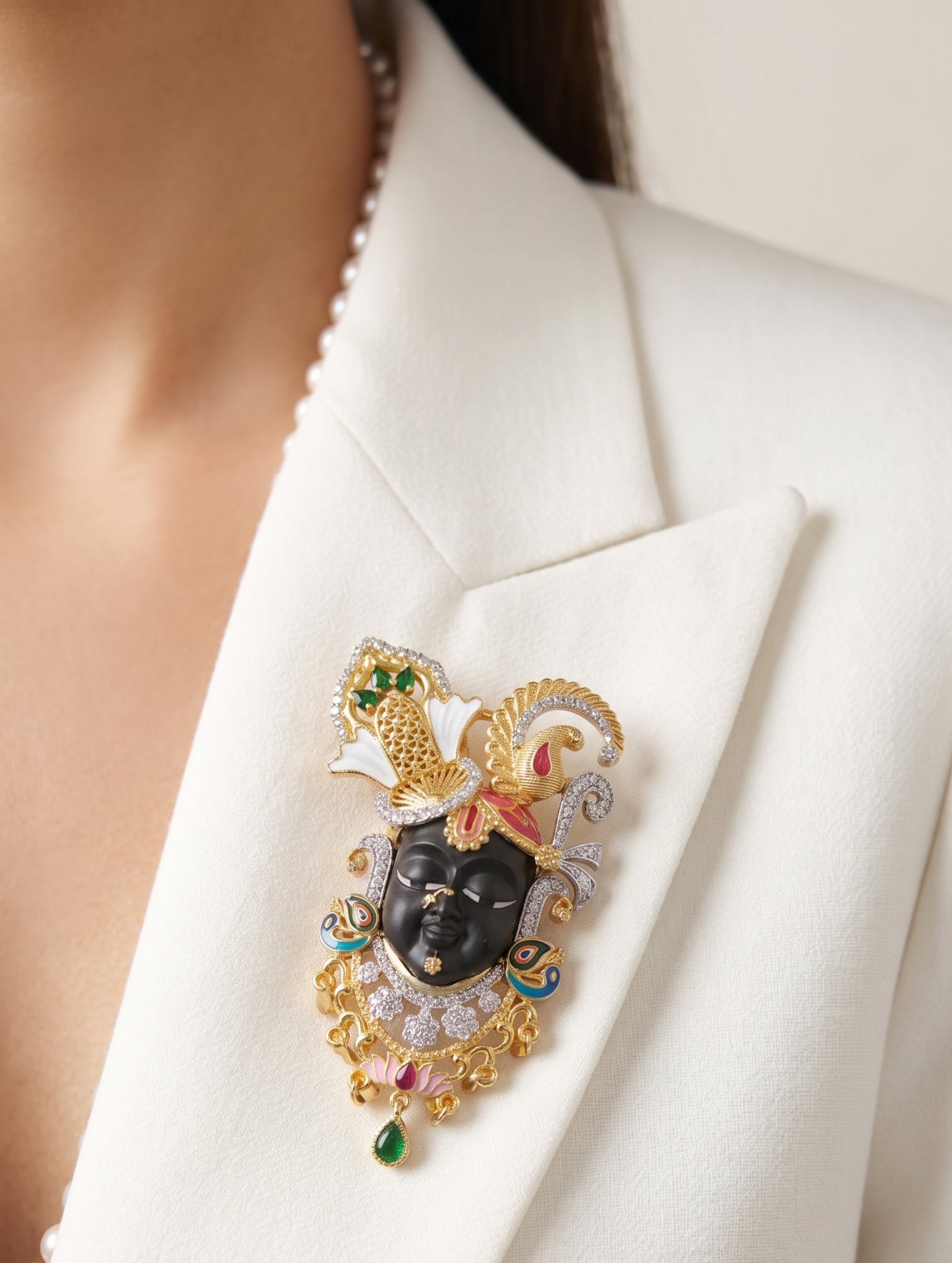 The Pushtimarg Divine Pendant Brooch