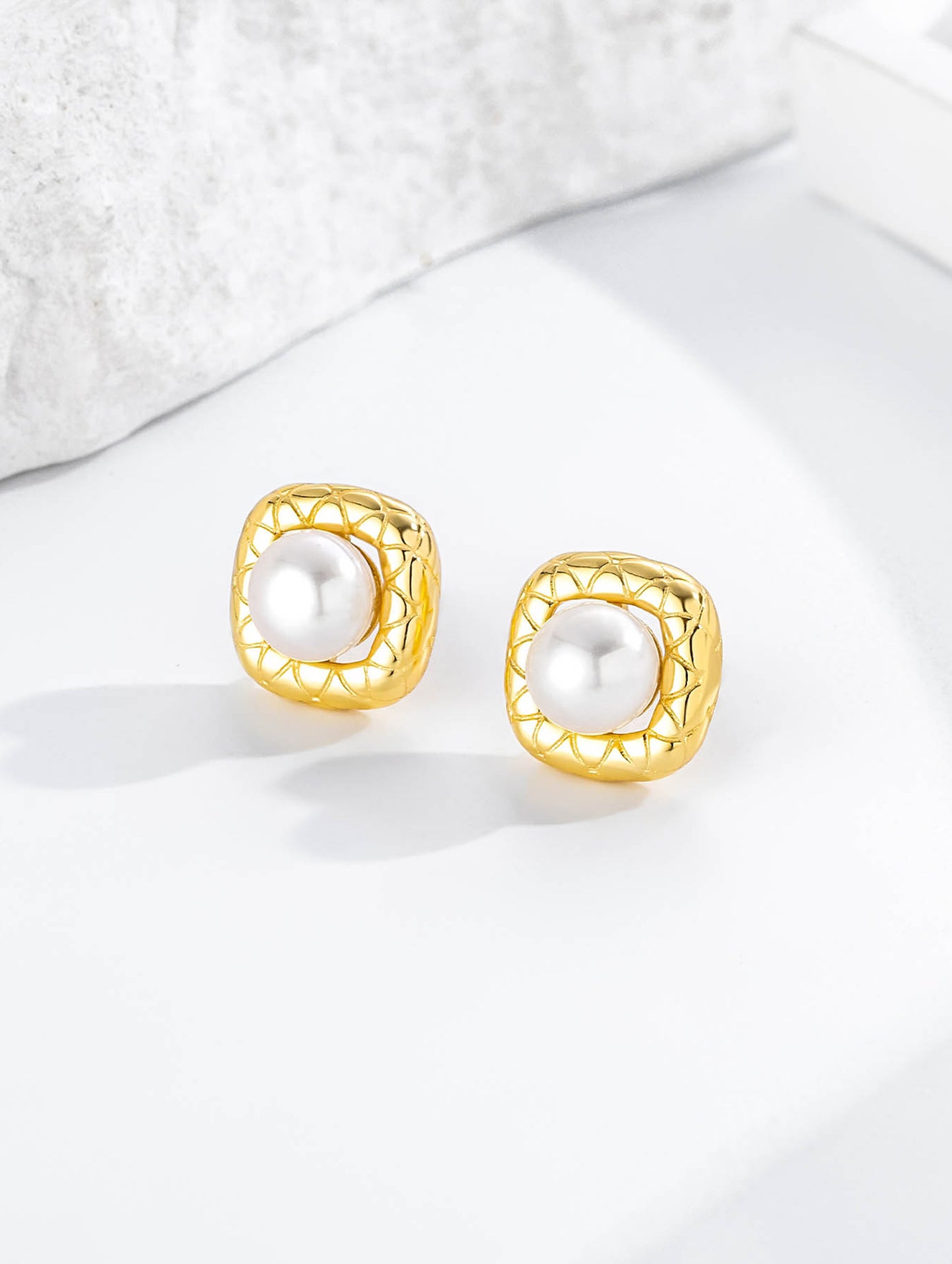 GOLDEN CUSHION PEARL STUD  EARRINGS