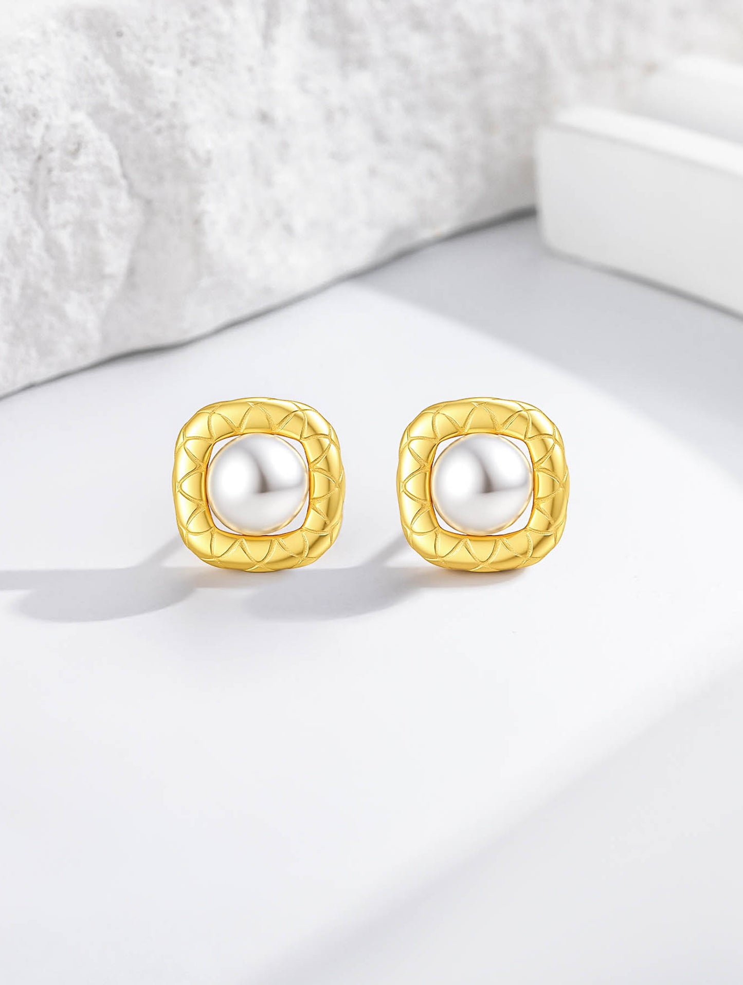GOLDEN CUSHION PEARL STUD  EARRINGS