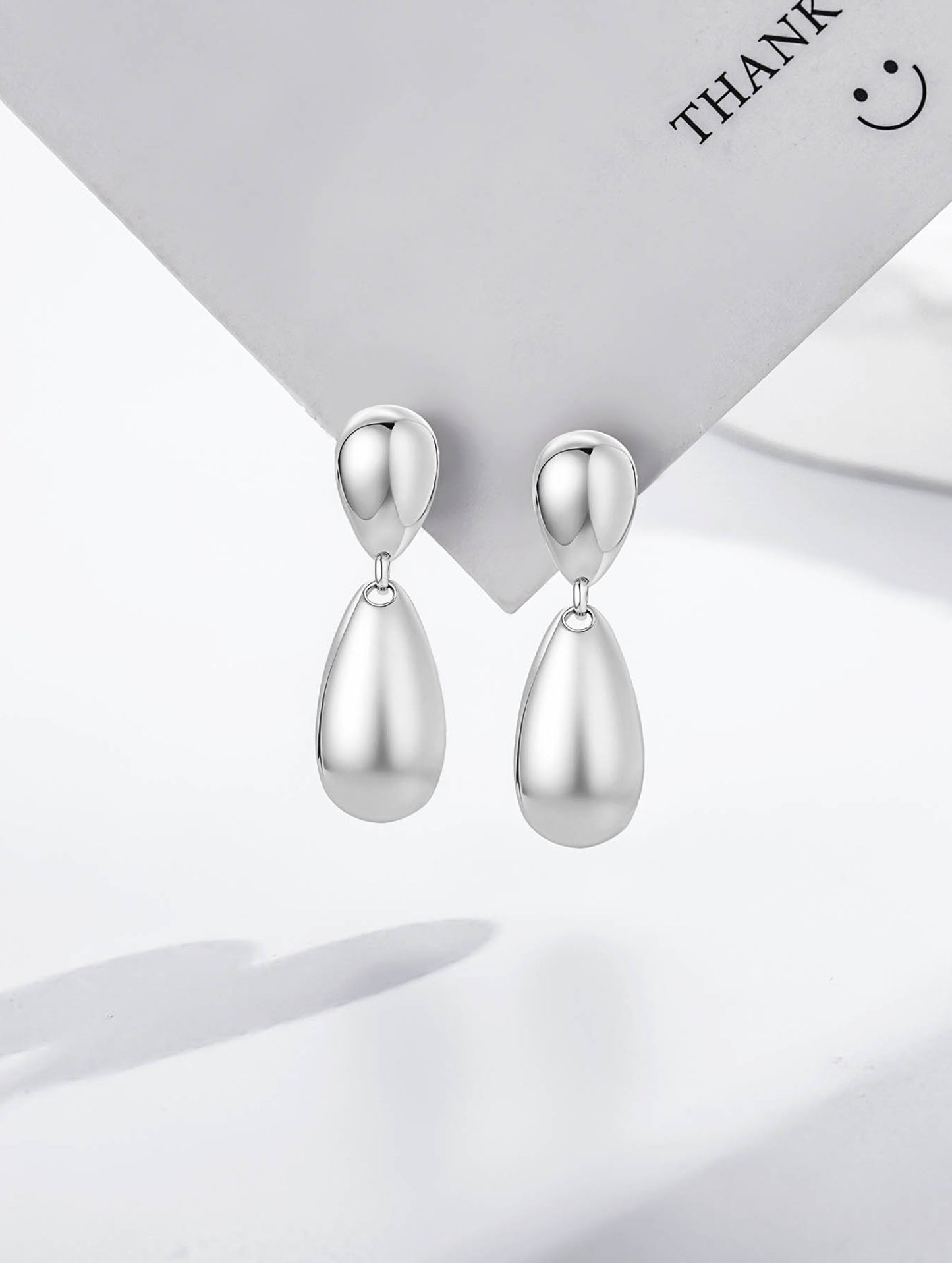 PURE GLOW TEARDROP EARRINGS