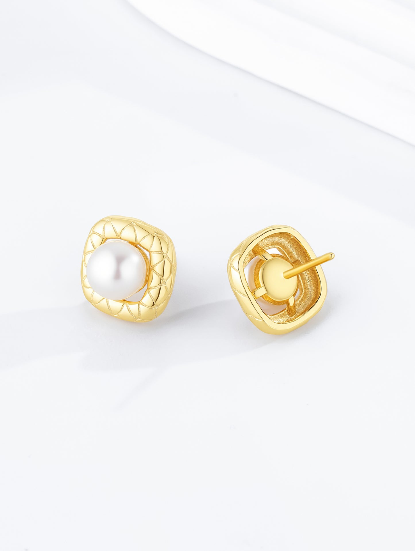 GOLDEN CUSHION PEARL STUD  EARRINGS