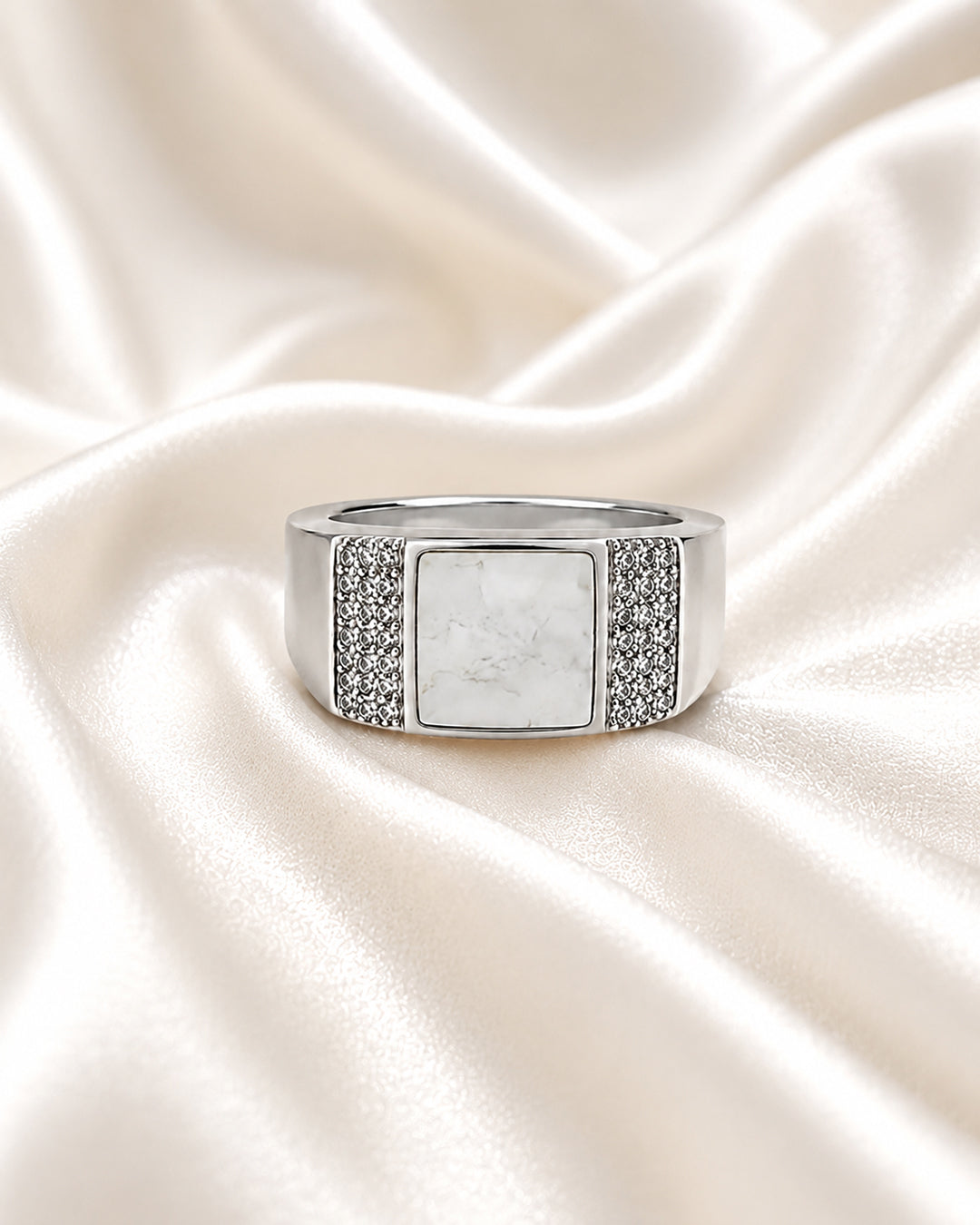 SILVER SOVEREIGN GENTS BAND
