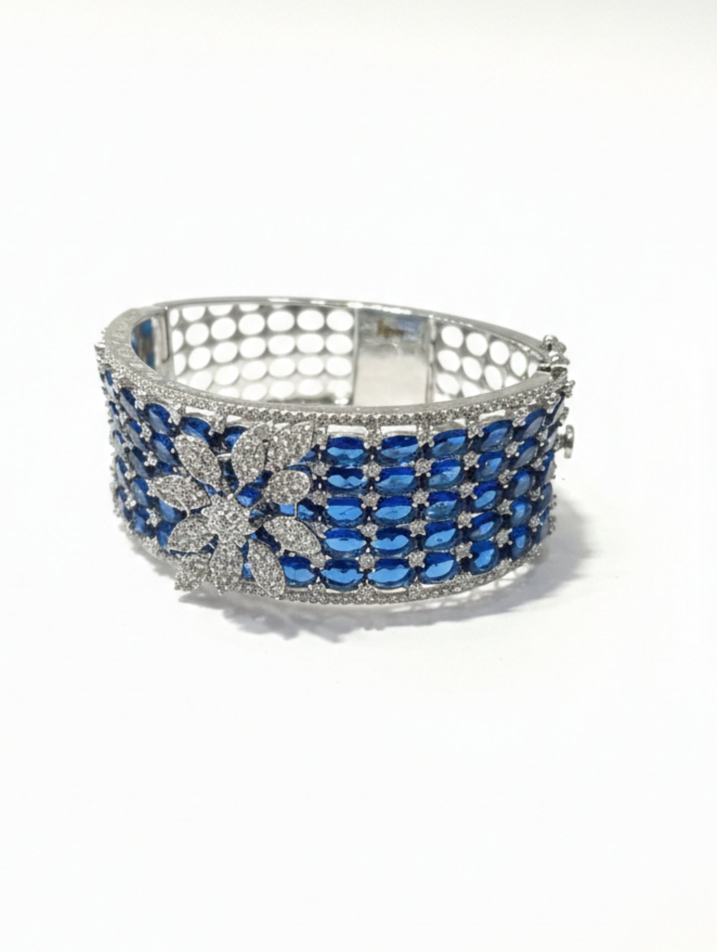 Premium  Azure Blossom Bracelet