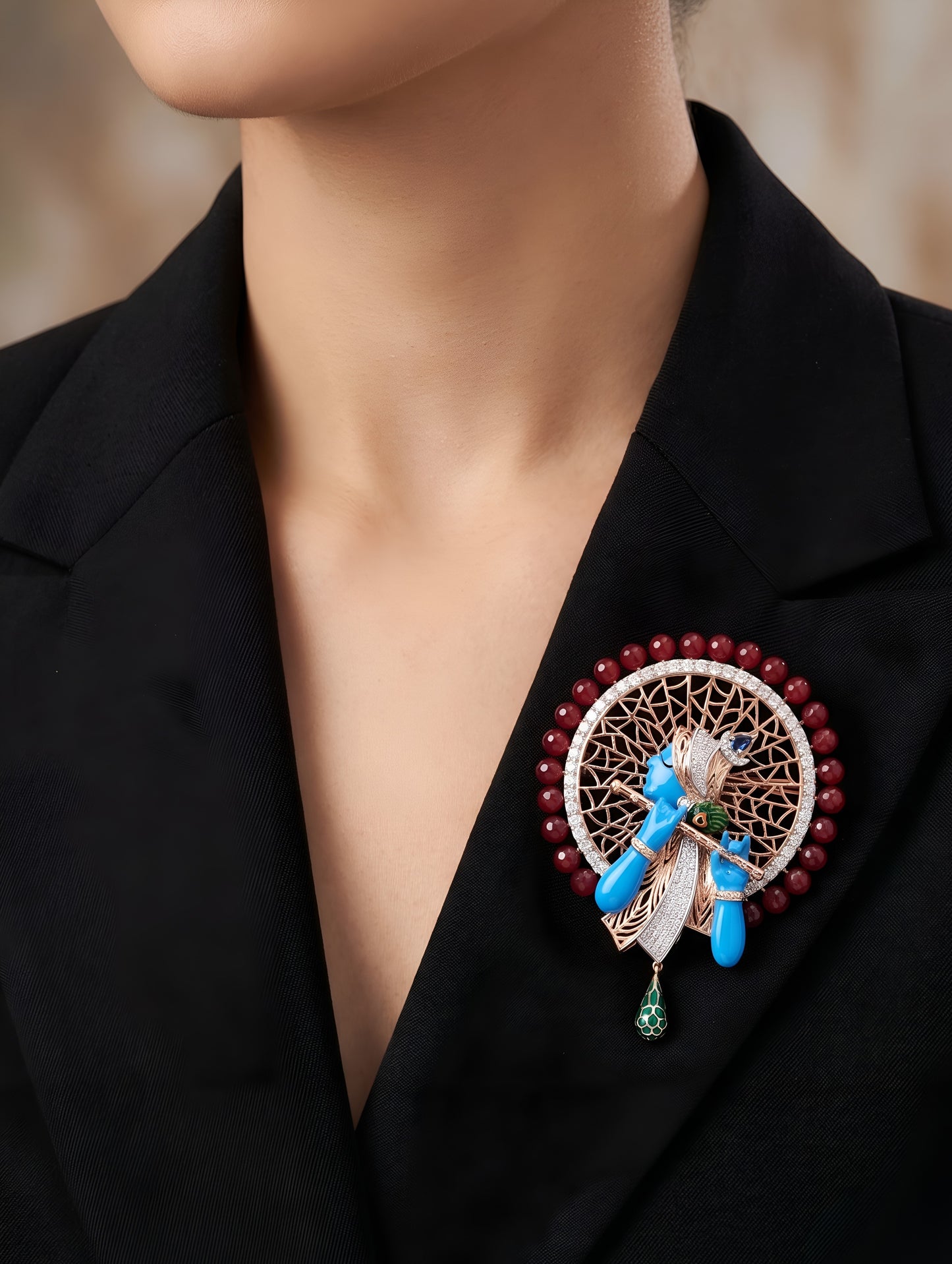 The Neel-Madhav Halo Pendant Brooch