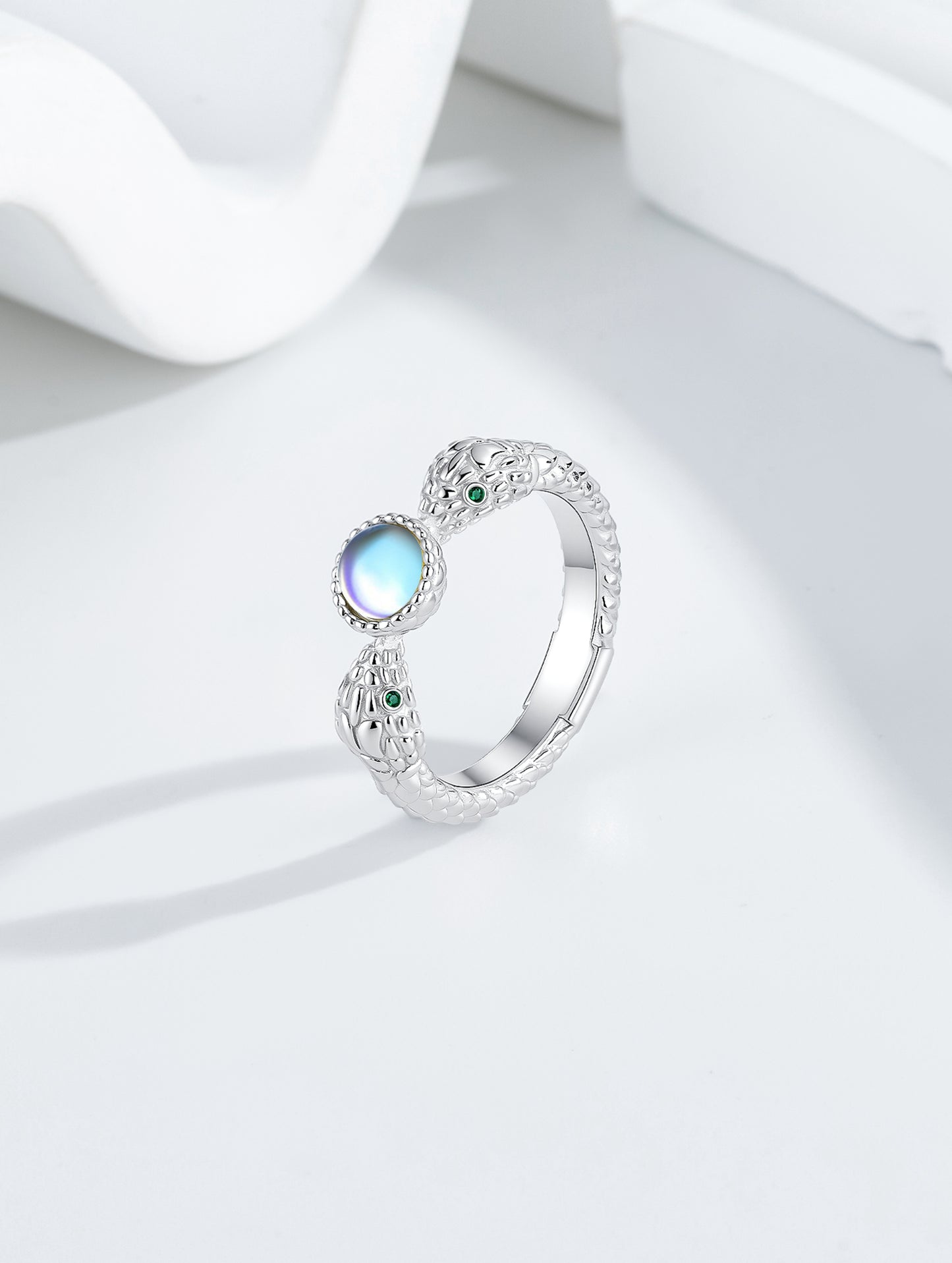 MYSTIC TWIN SERPENT RING