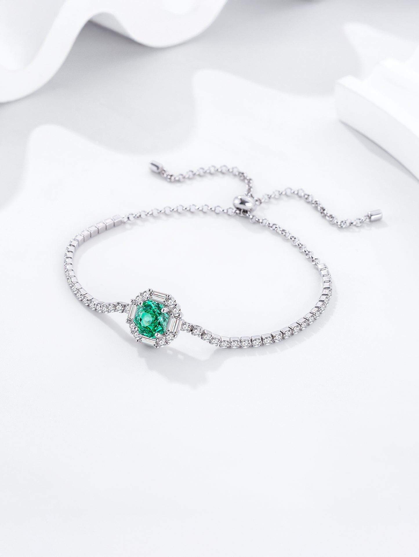 MAJESTIC GREEN SPARKLE BRACELET