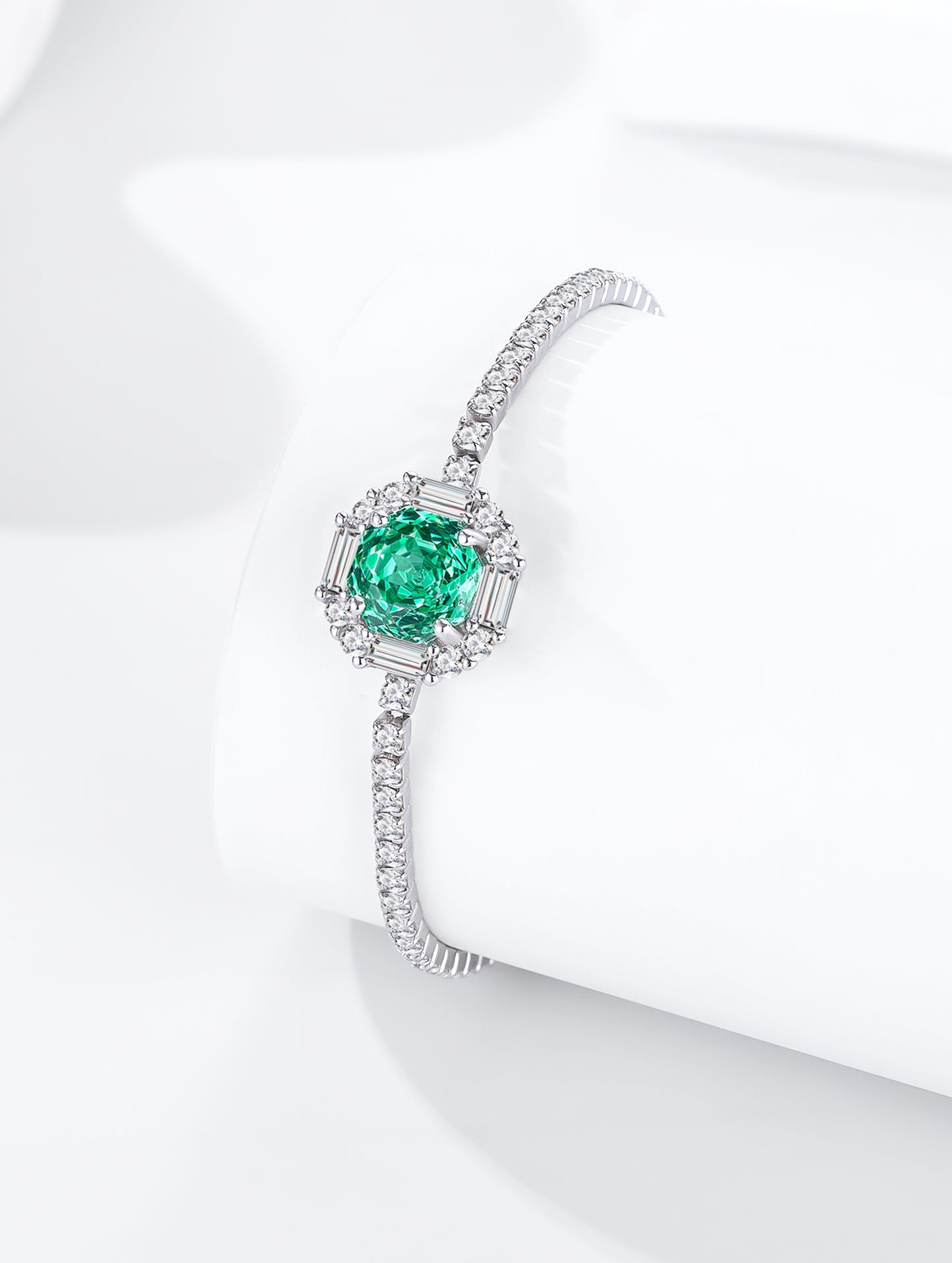 MAJESTIC GREEN SPARKLE BRACELET