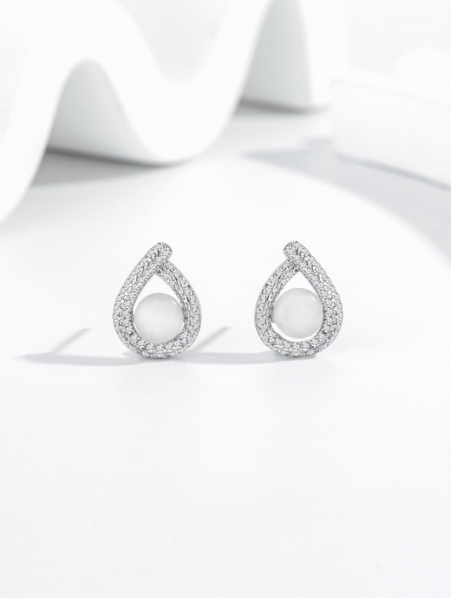 LUMINA TEARDROP STUD EARRINGS