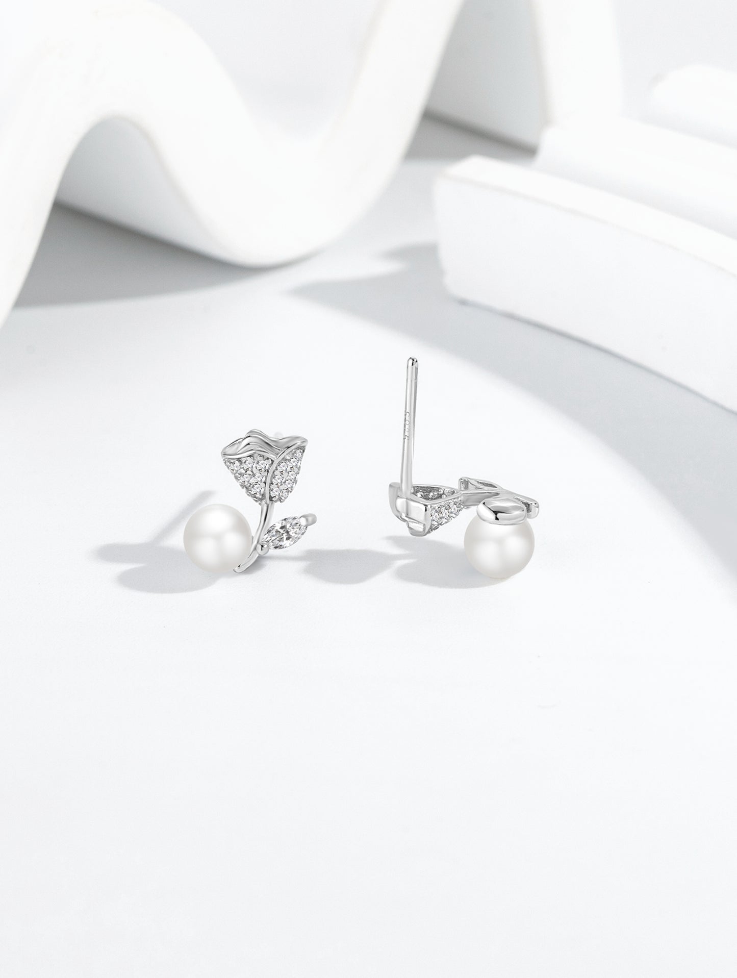 SILVER ROSE PEARL EARRINGS