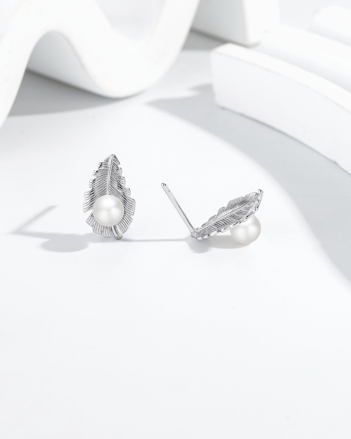 PEARL LEAF WHISPER STUD EARRINGS