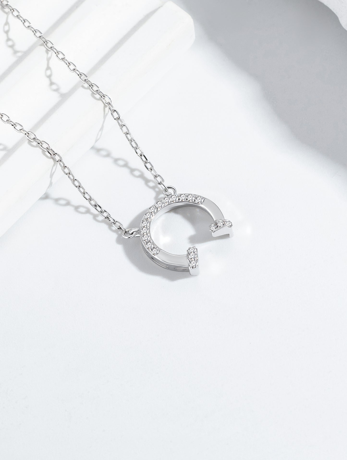 LUCK EMBRACE CHARM CHAIN