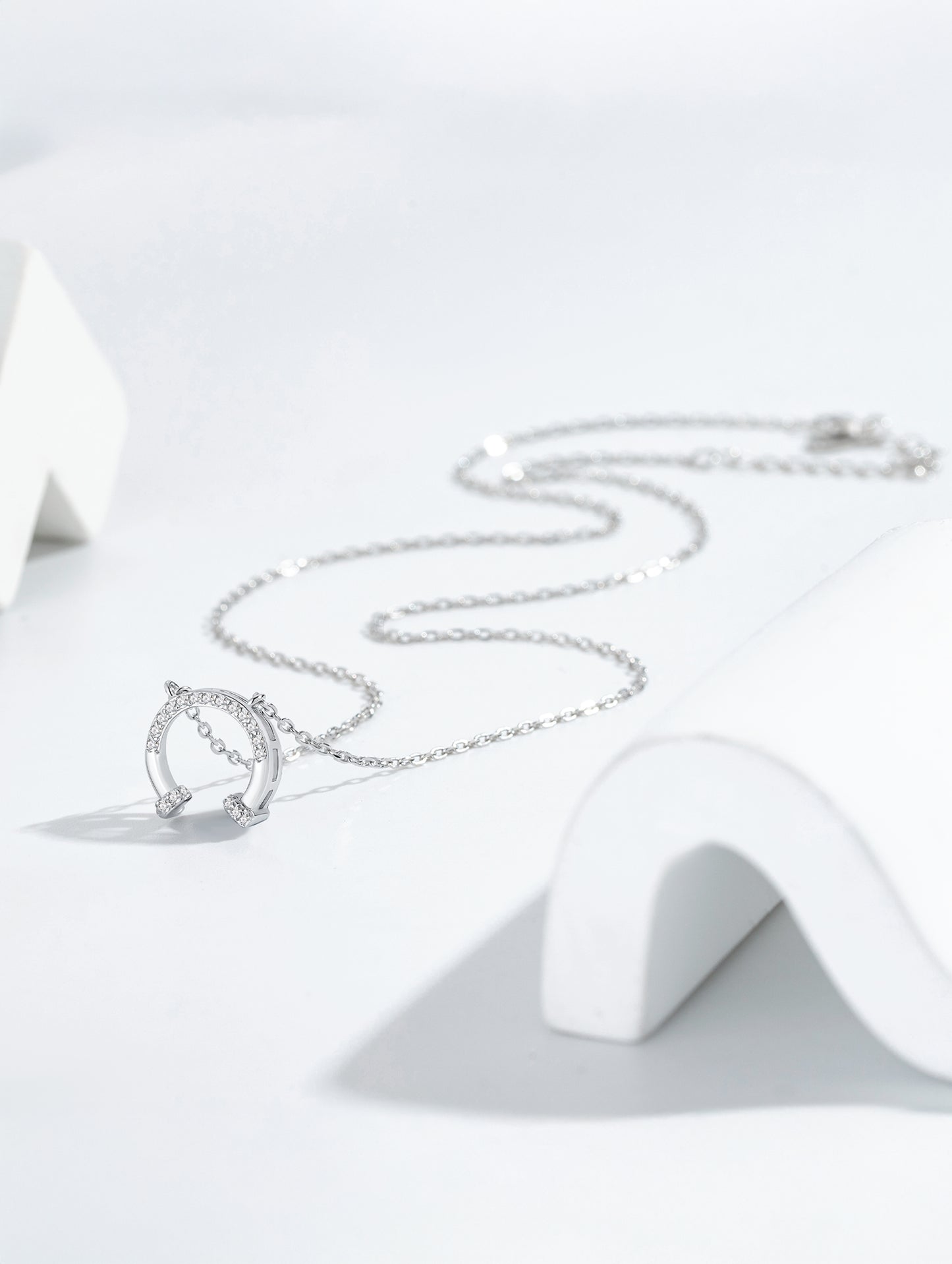 LUCK EMBRACE CHARM CHAIN