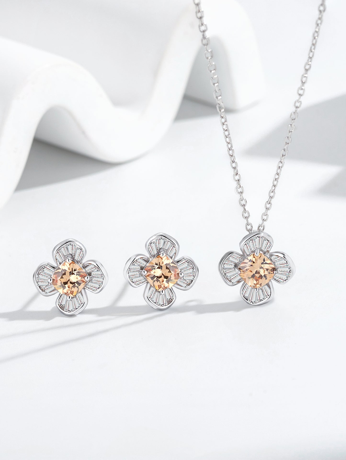PENDANT SET