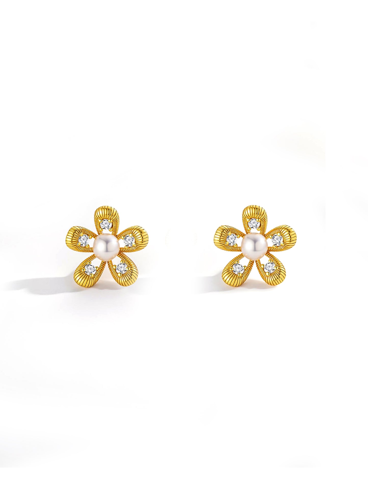 SUNLIT PETAL PEARL STUD EARRINGS