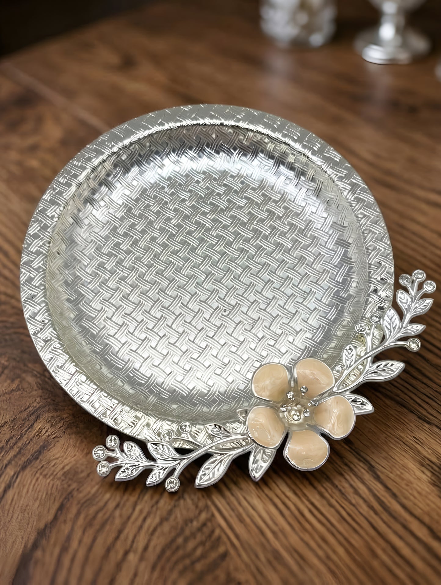 Floral Embellished Woven Silver Trinket Tray