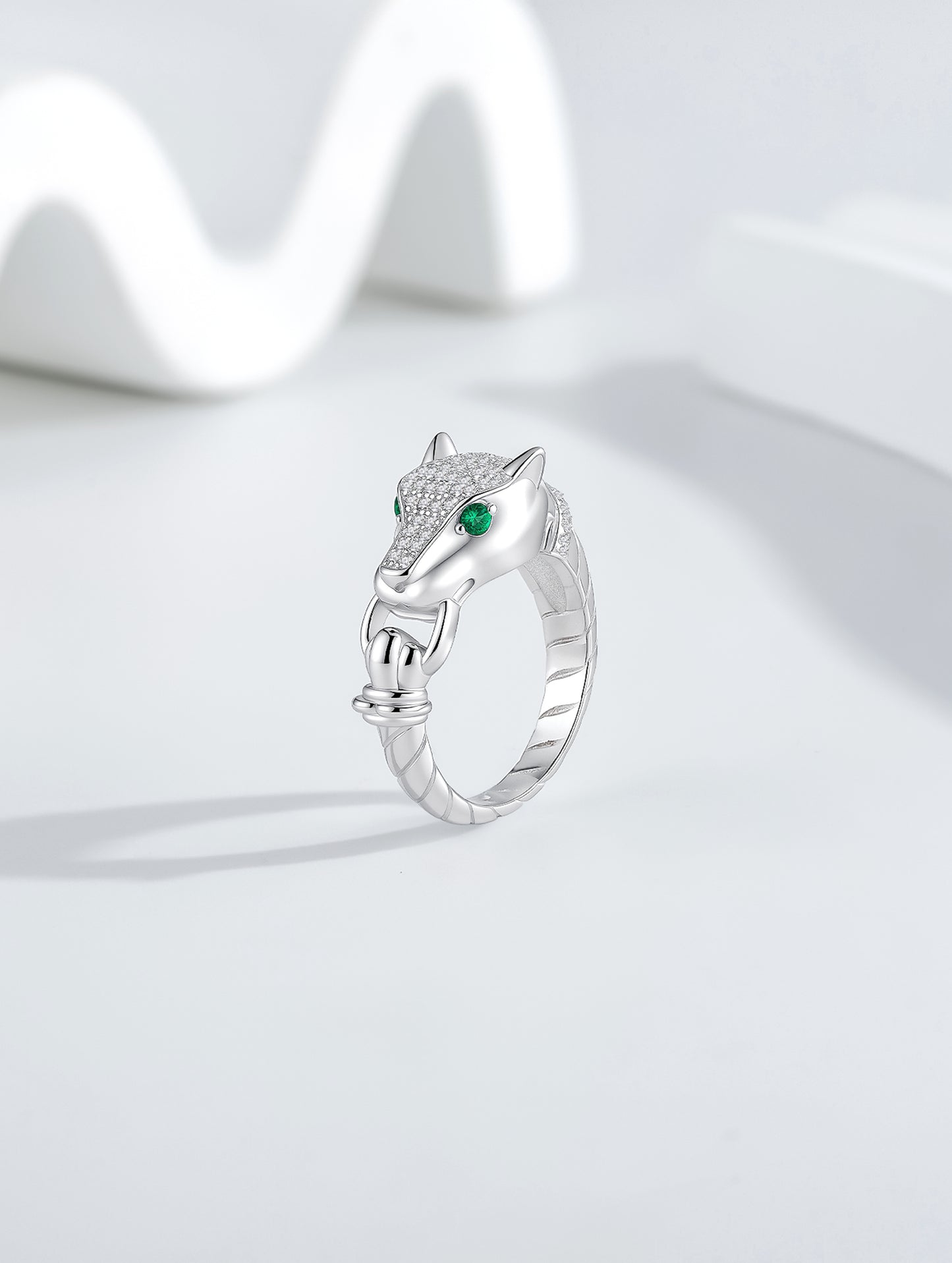 EMERALD EYE PANTHER RING