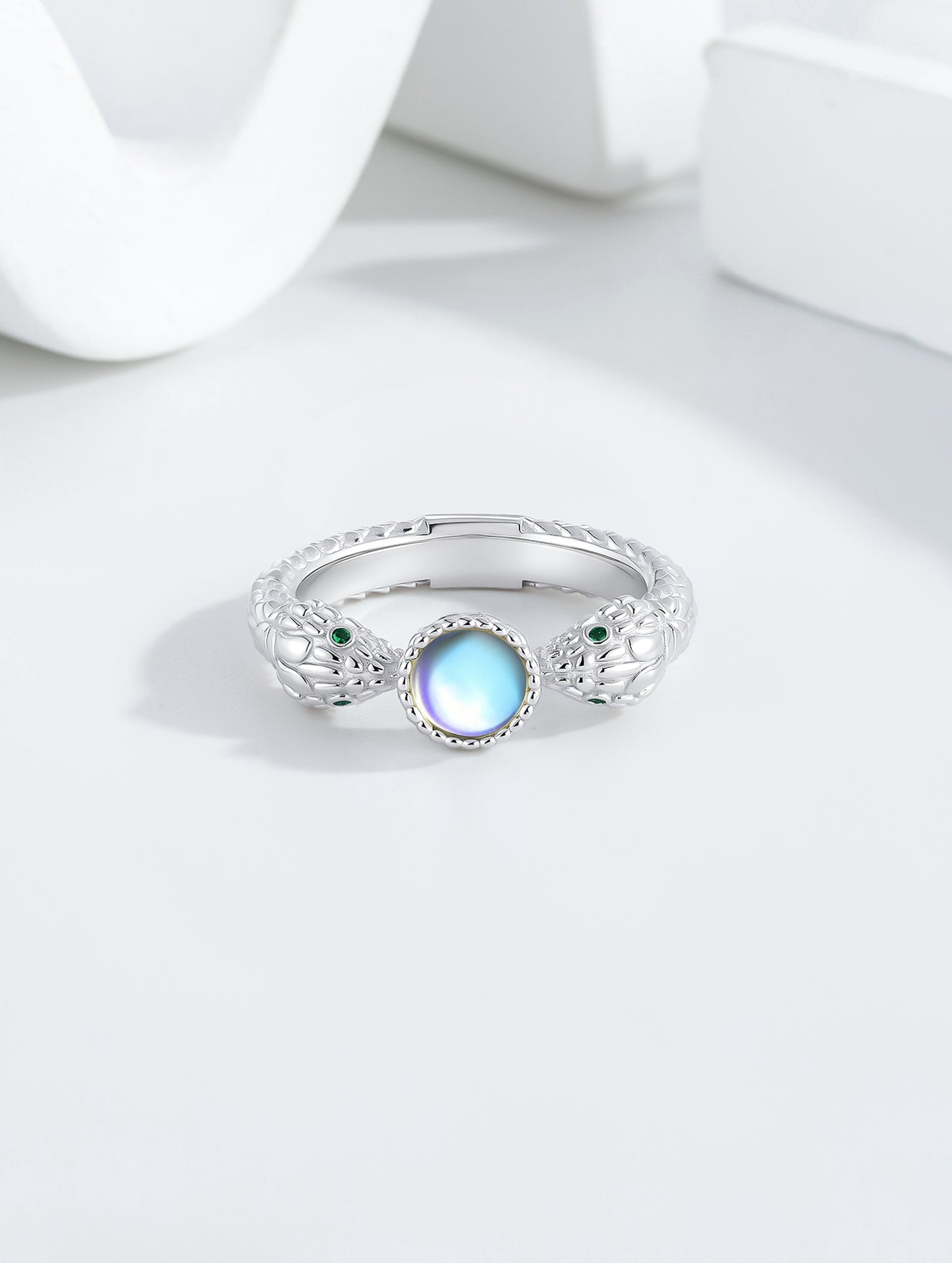 MYSTIC TWIN SERPENT RING