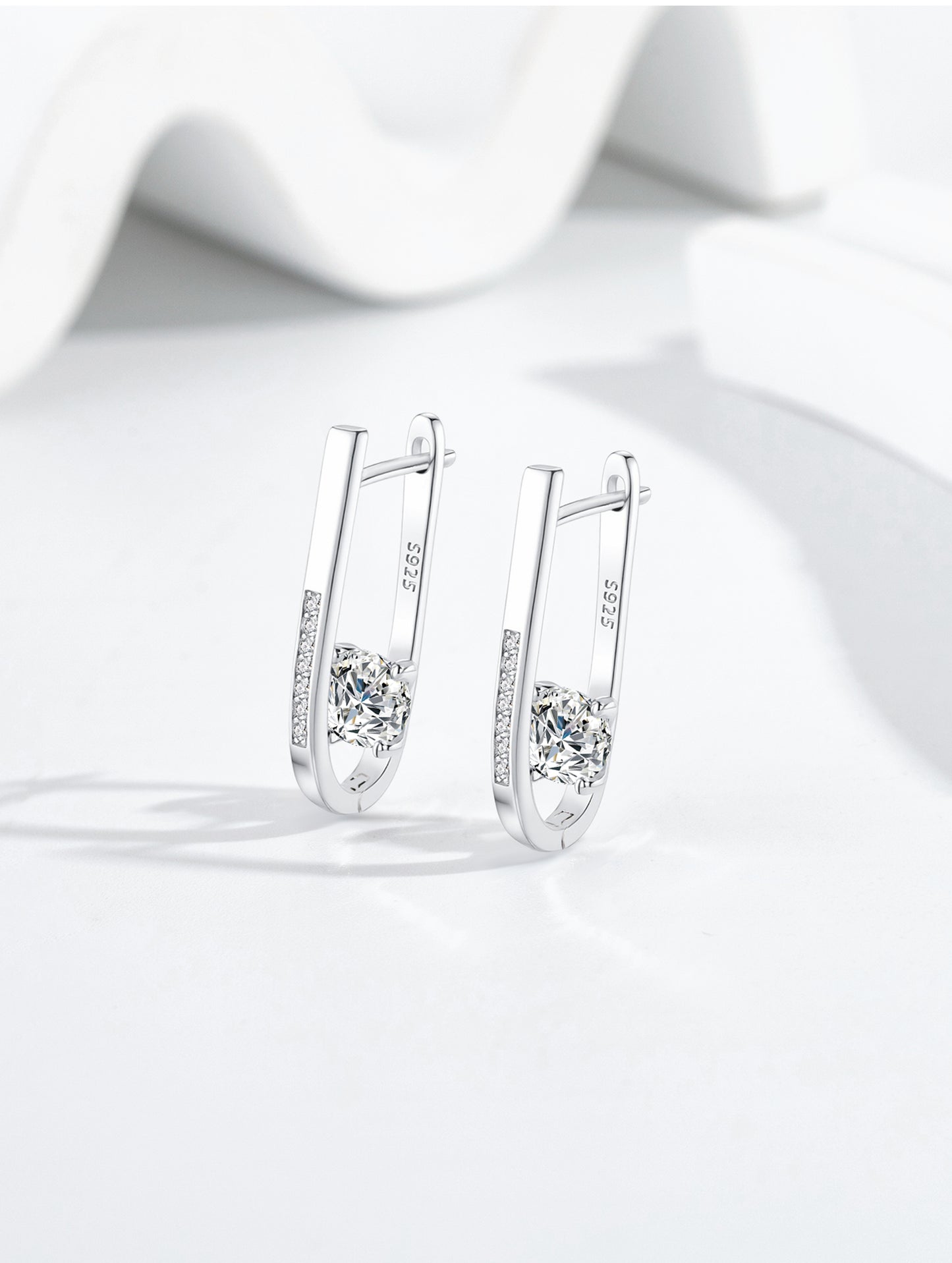 NOVA SOLITAIRE HOOP EARRINGS