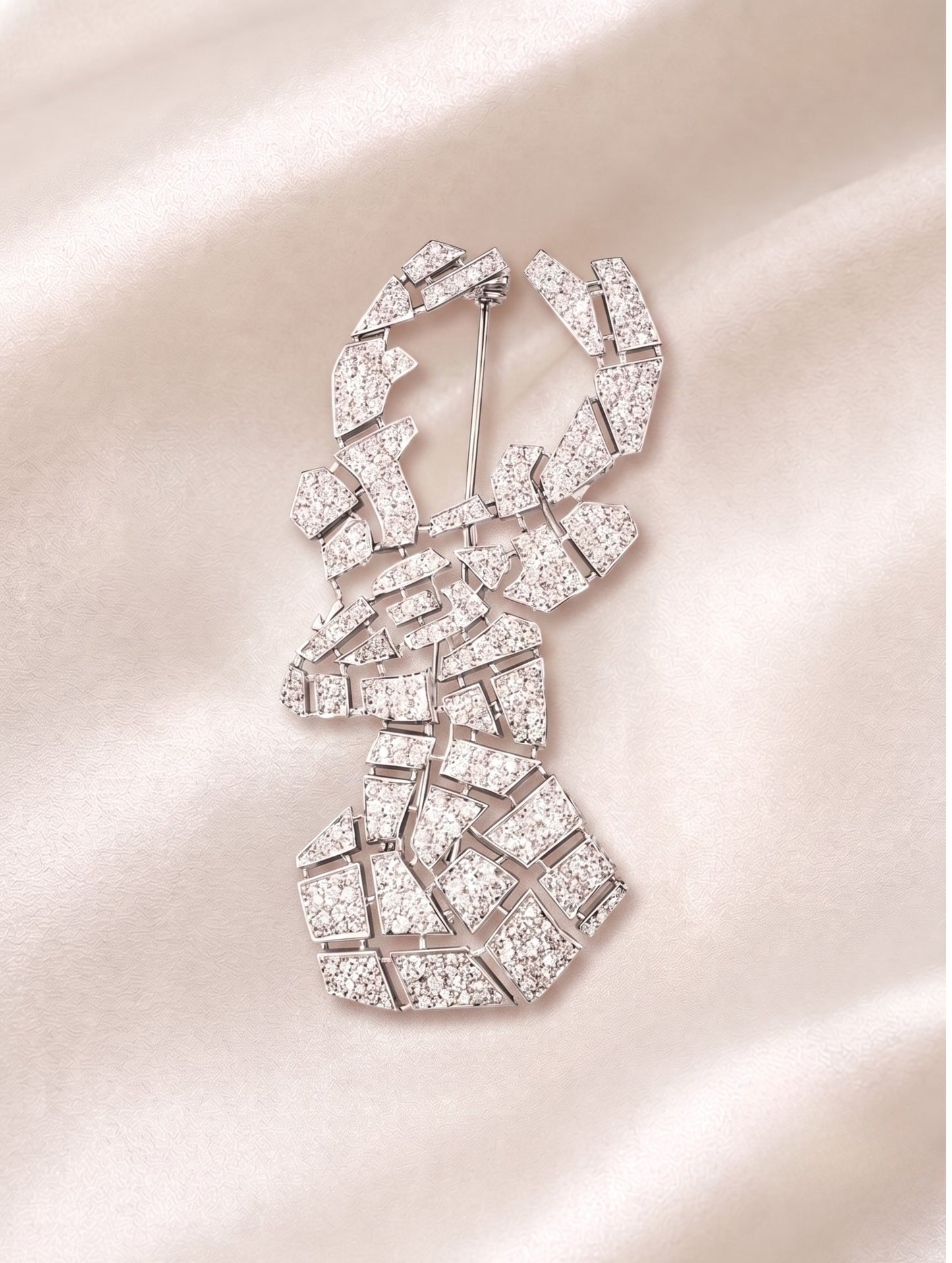 GEOMETRIC LUXE BROOCH