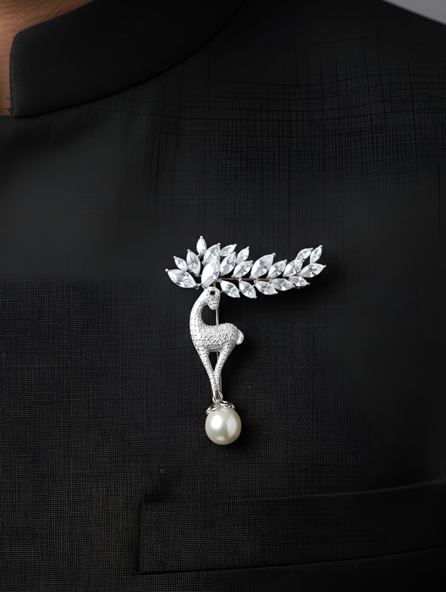 GRACEFUL FAWN BROOCH