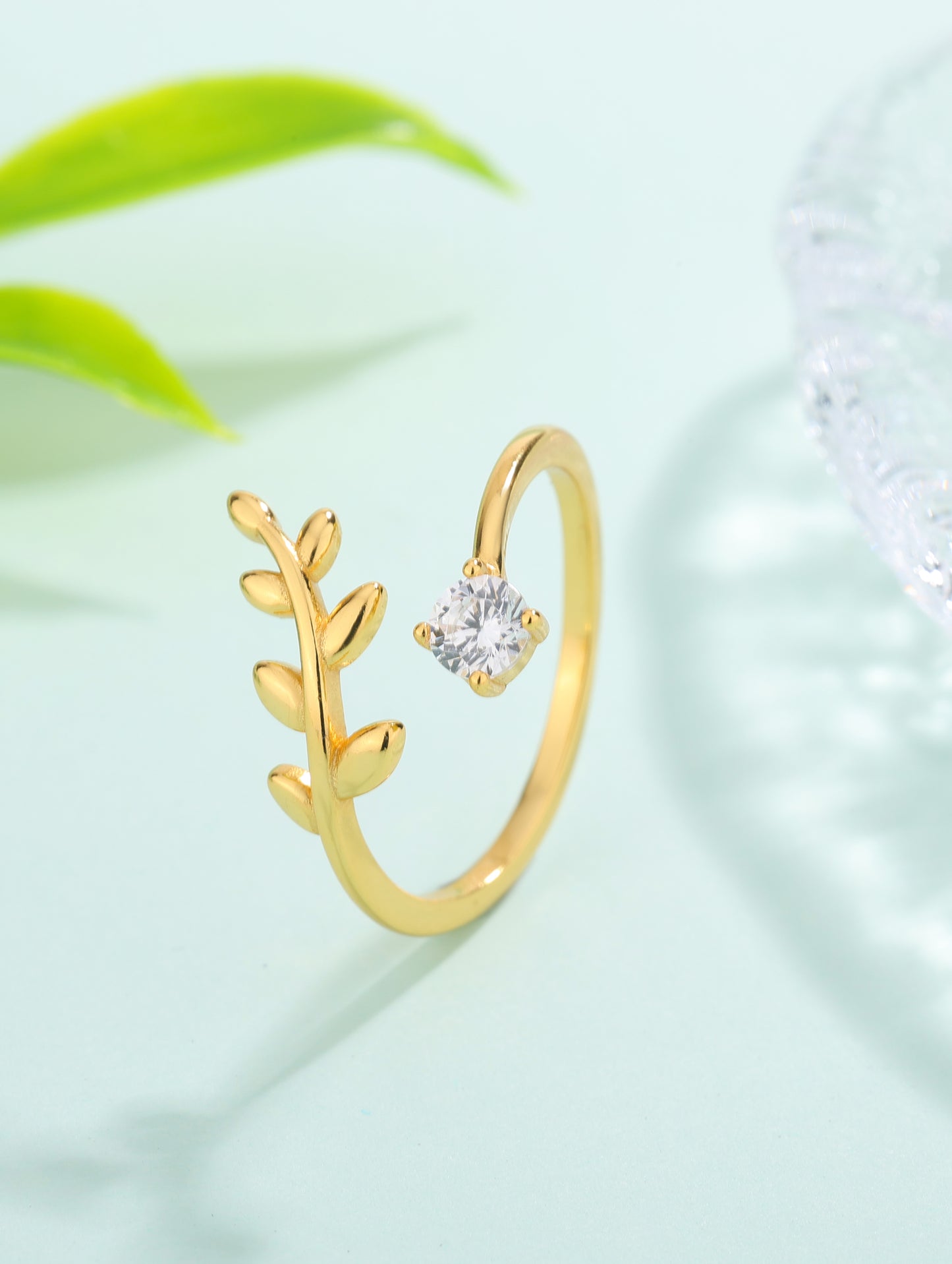 Golden Laurel Open Ring