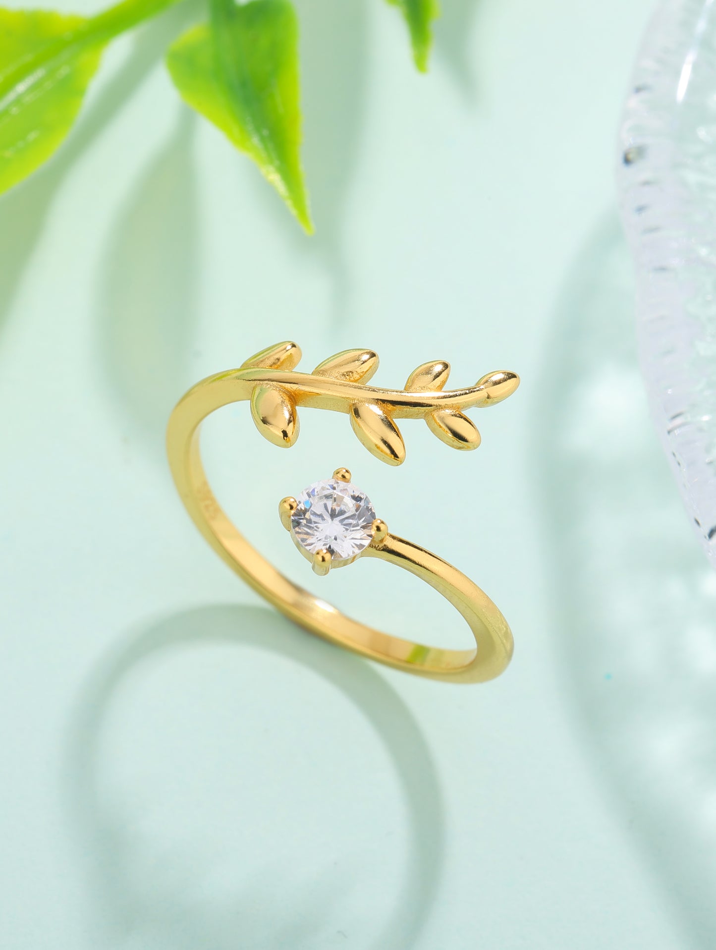 Golden Laurel Open Ring