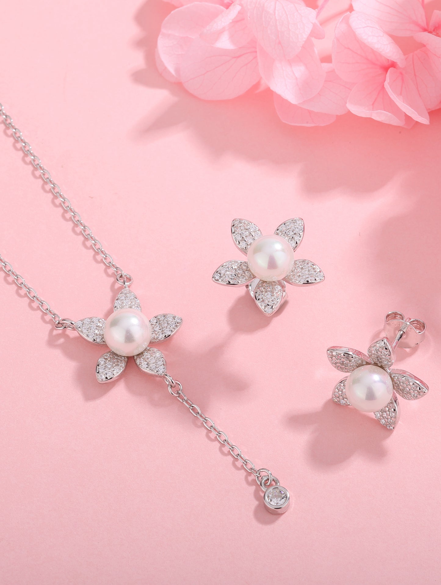 PEARL BLOSSOM SPARKLE PENDANT SET