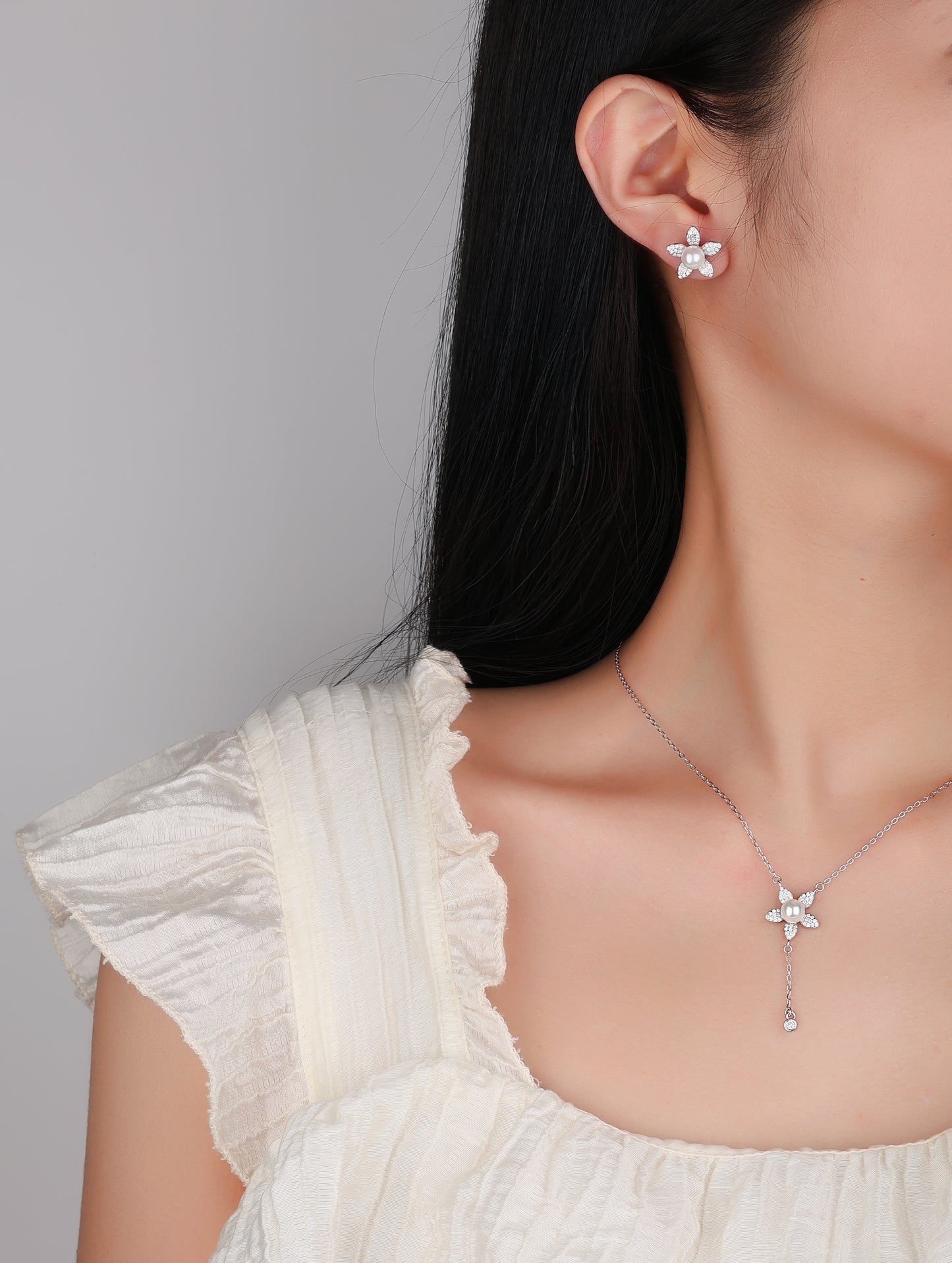 PEARL BLOSSOM SPARKLE PENDANT SET