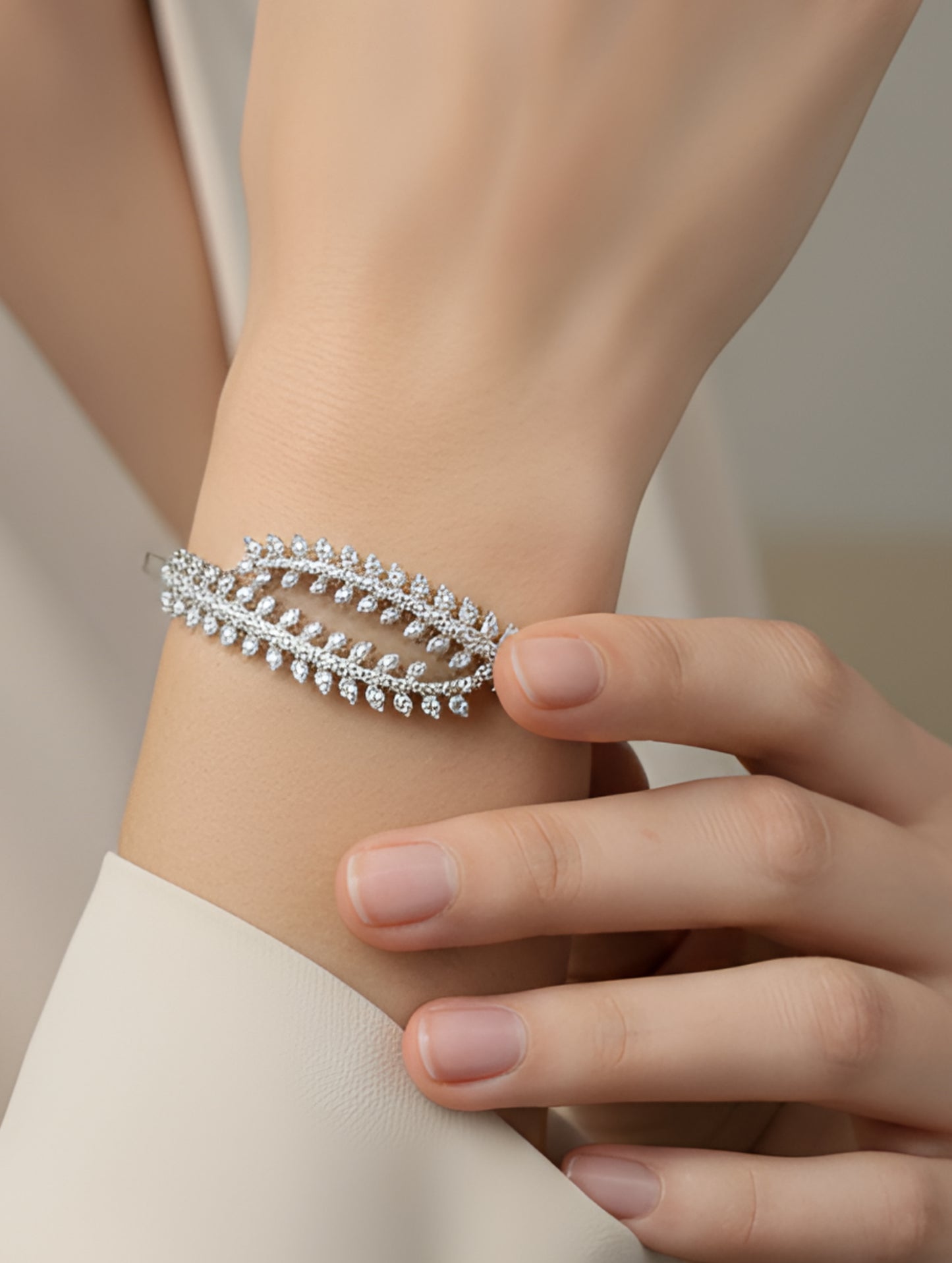 Premium Fern Whisper Bracelet