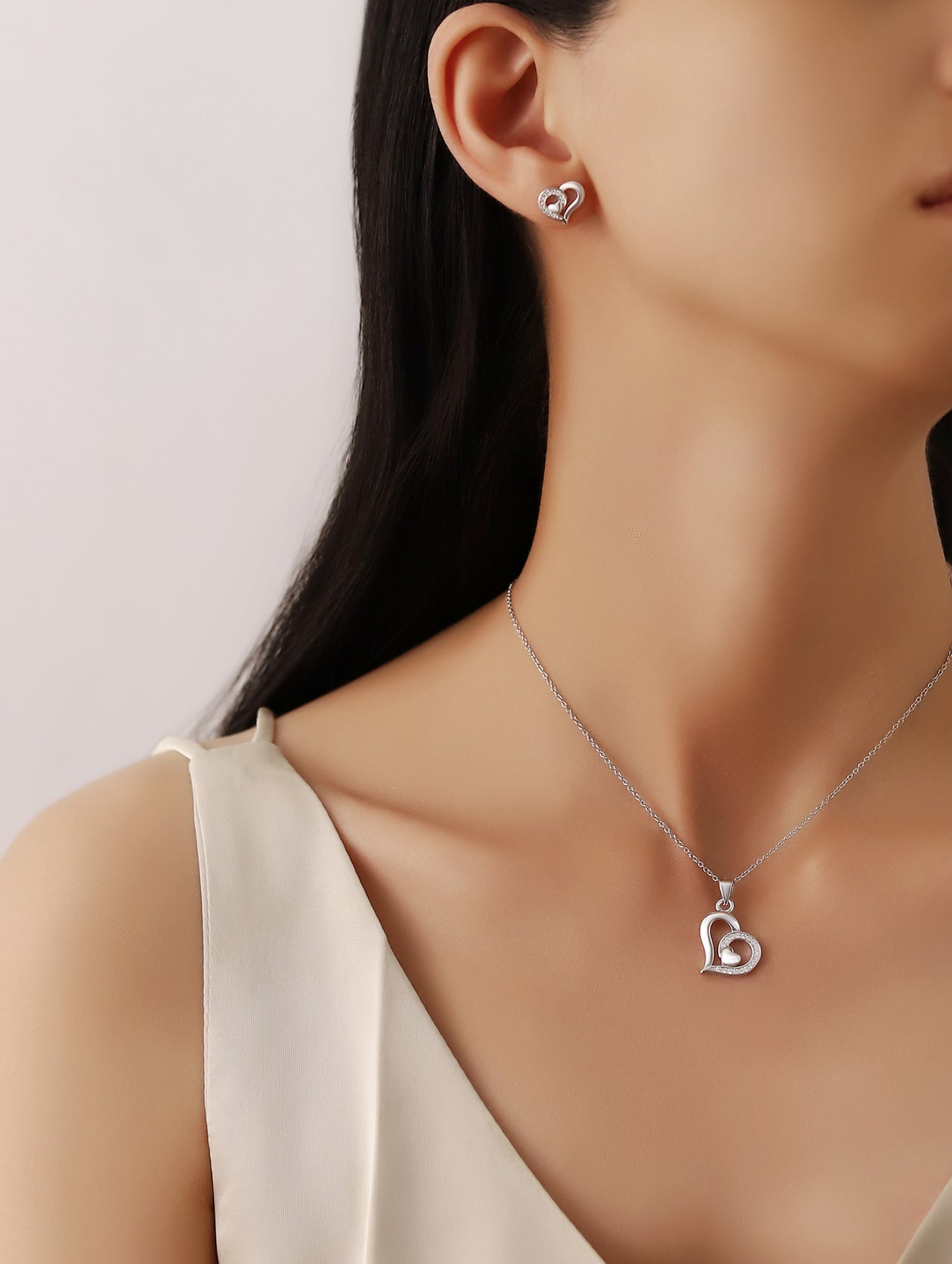 Eternal Grace Pendant Set