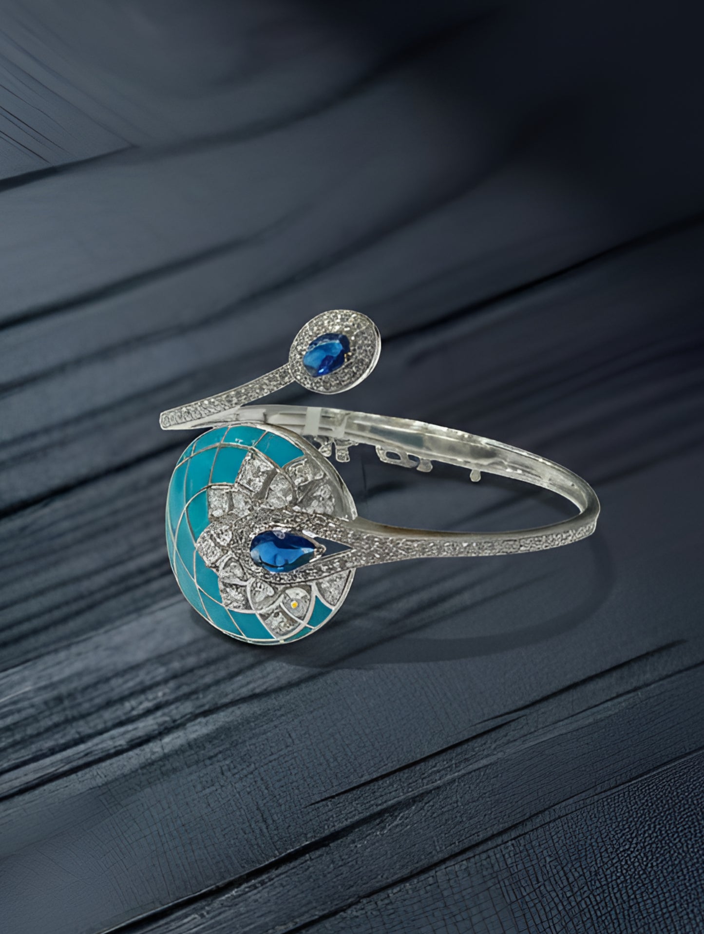 Premium Ocean Petal Bracelet