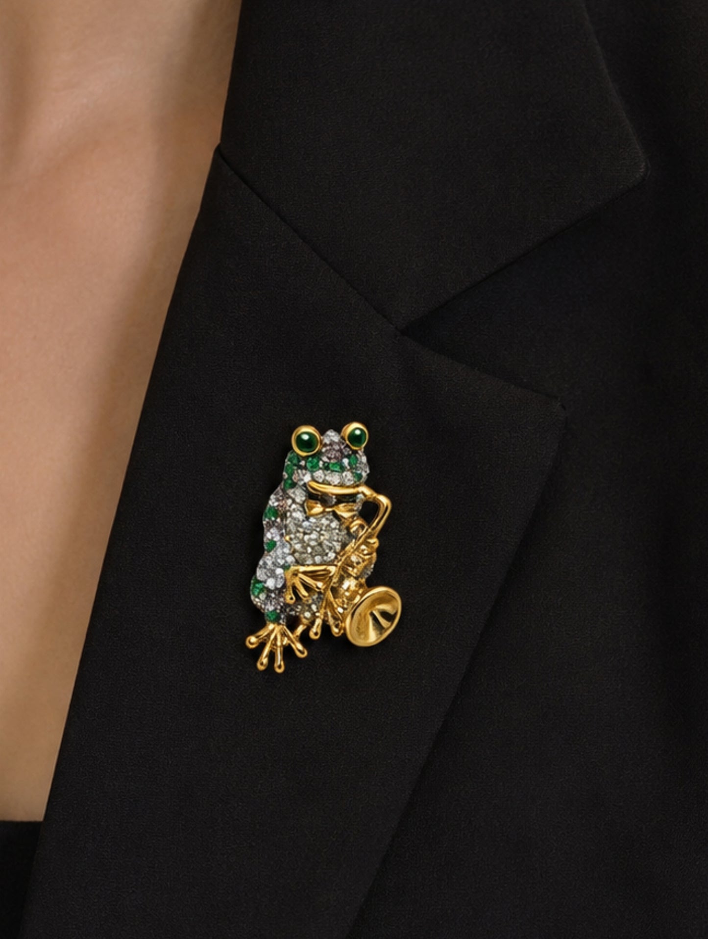 Jazz Maestro Frog Brooch