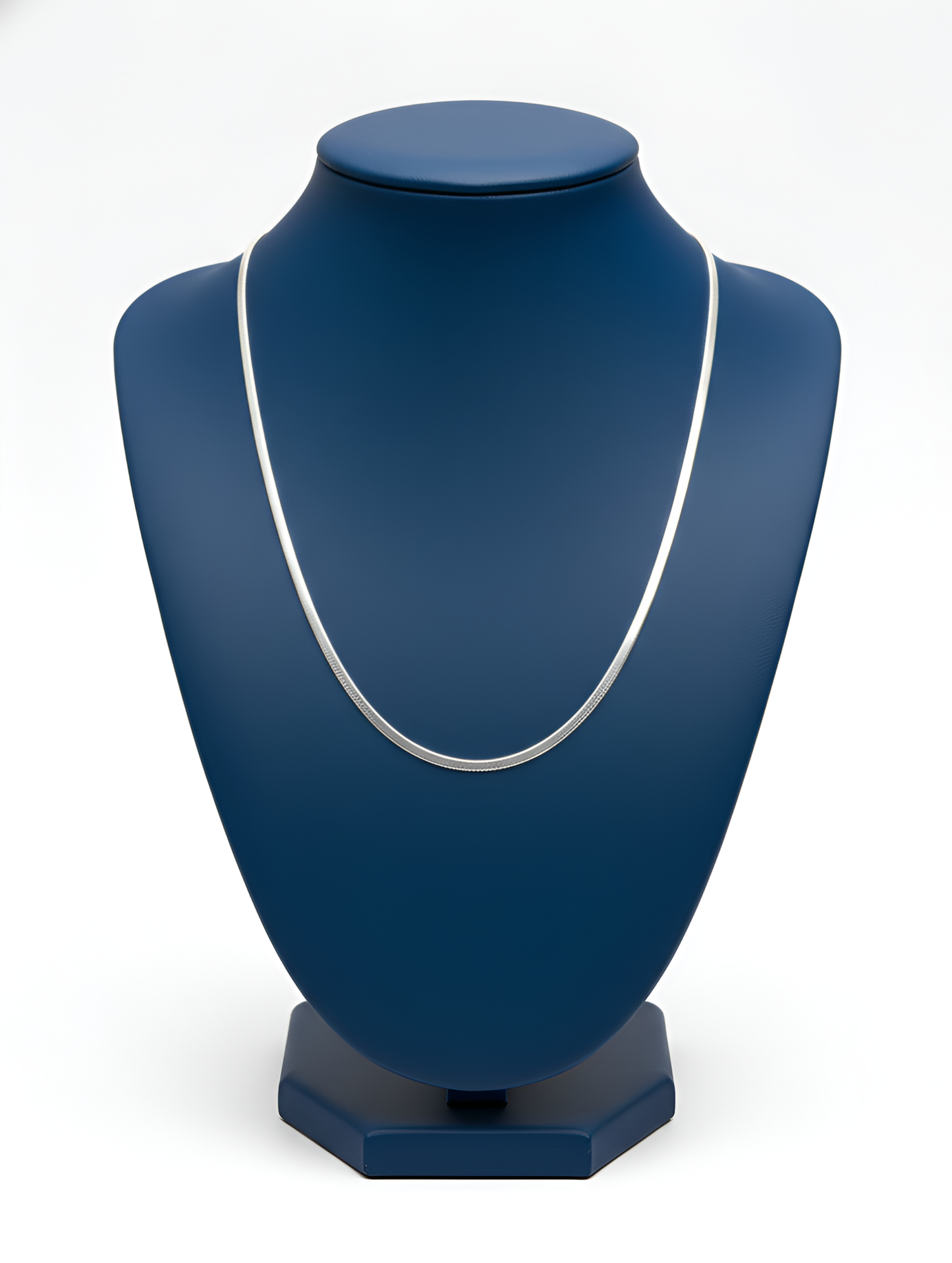 SILVER VANGUARD CHAIN