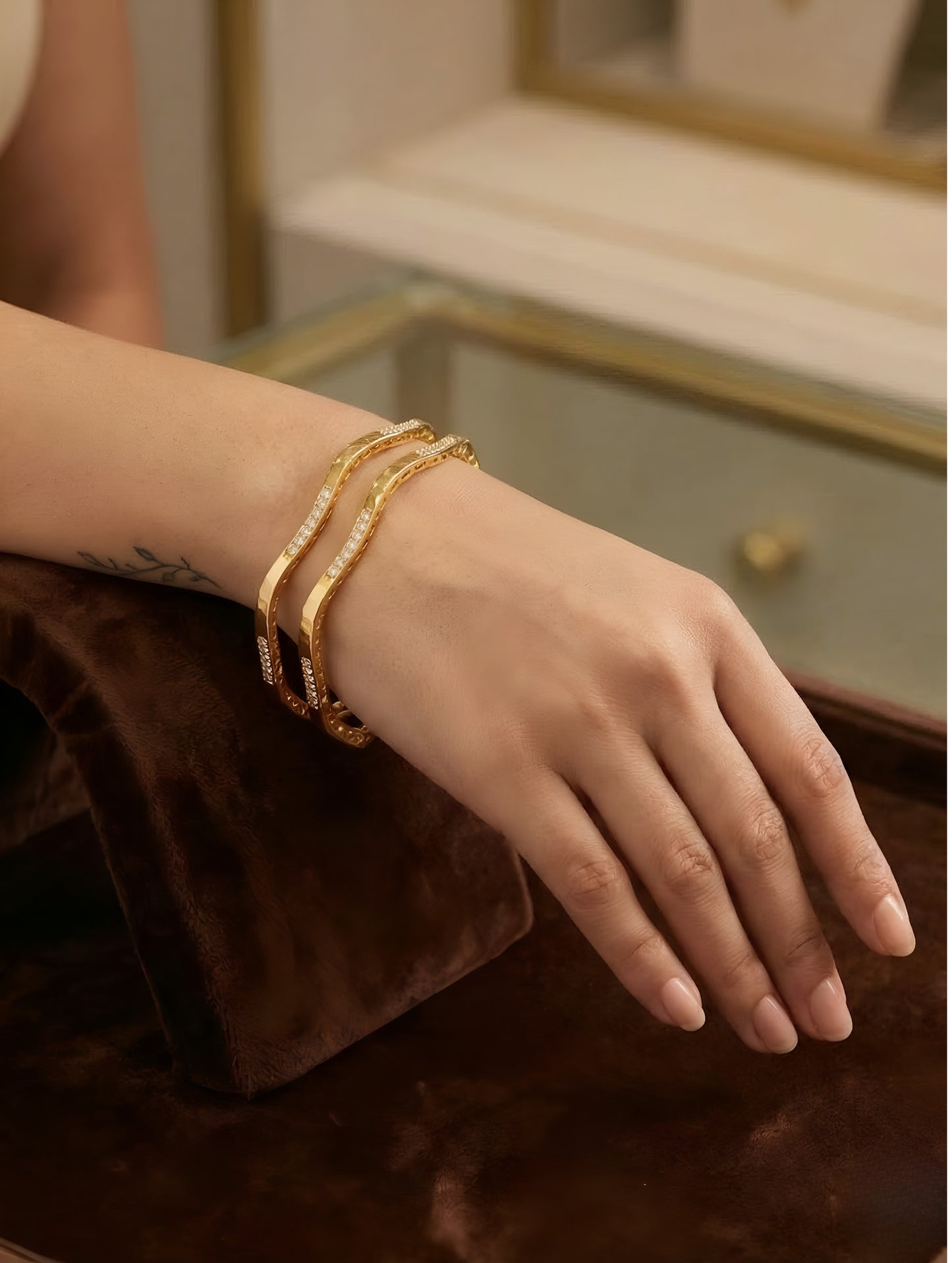 Nazakat Golden Whisper Bangles