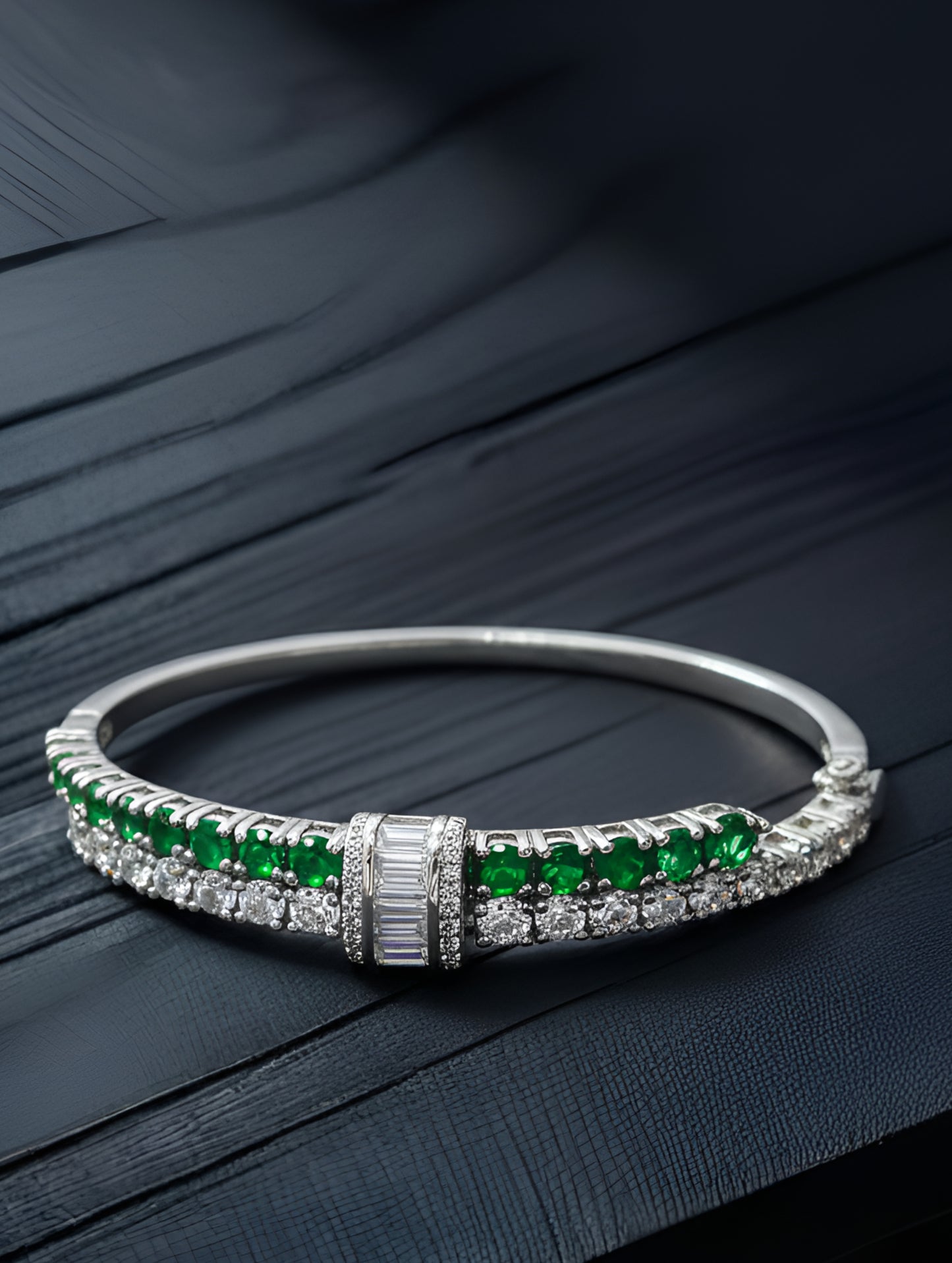 Premium  Green Royale Bracleet