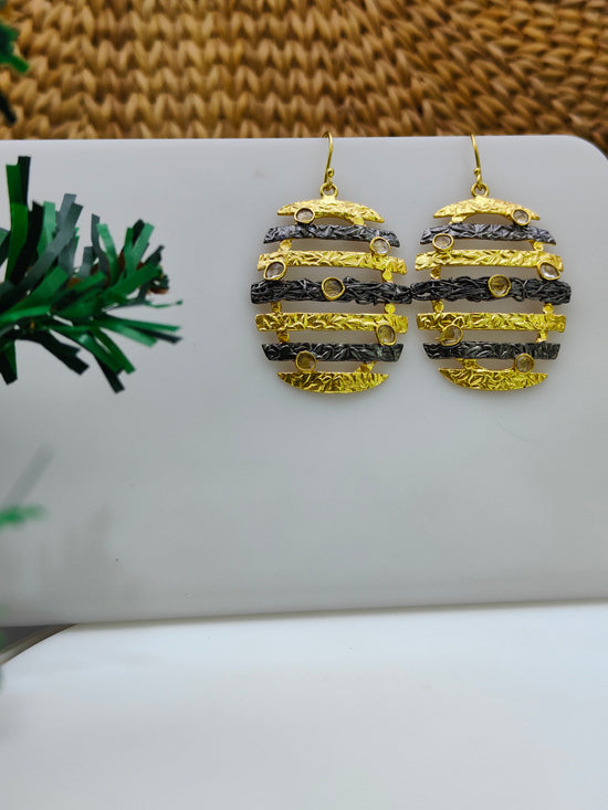 Load image into Gallery viewer, NAYAB EARRINGS (STYLE 937)
