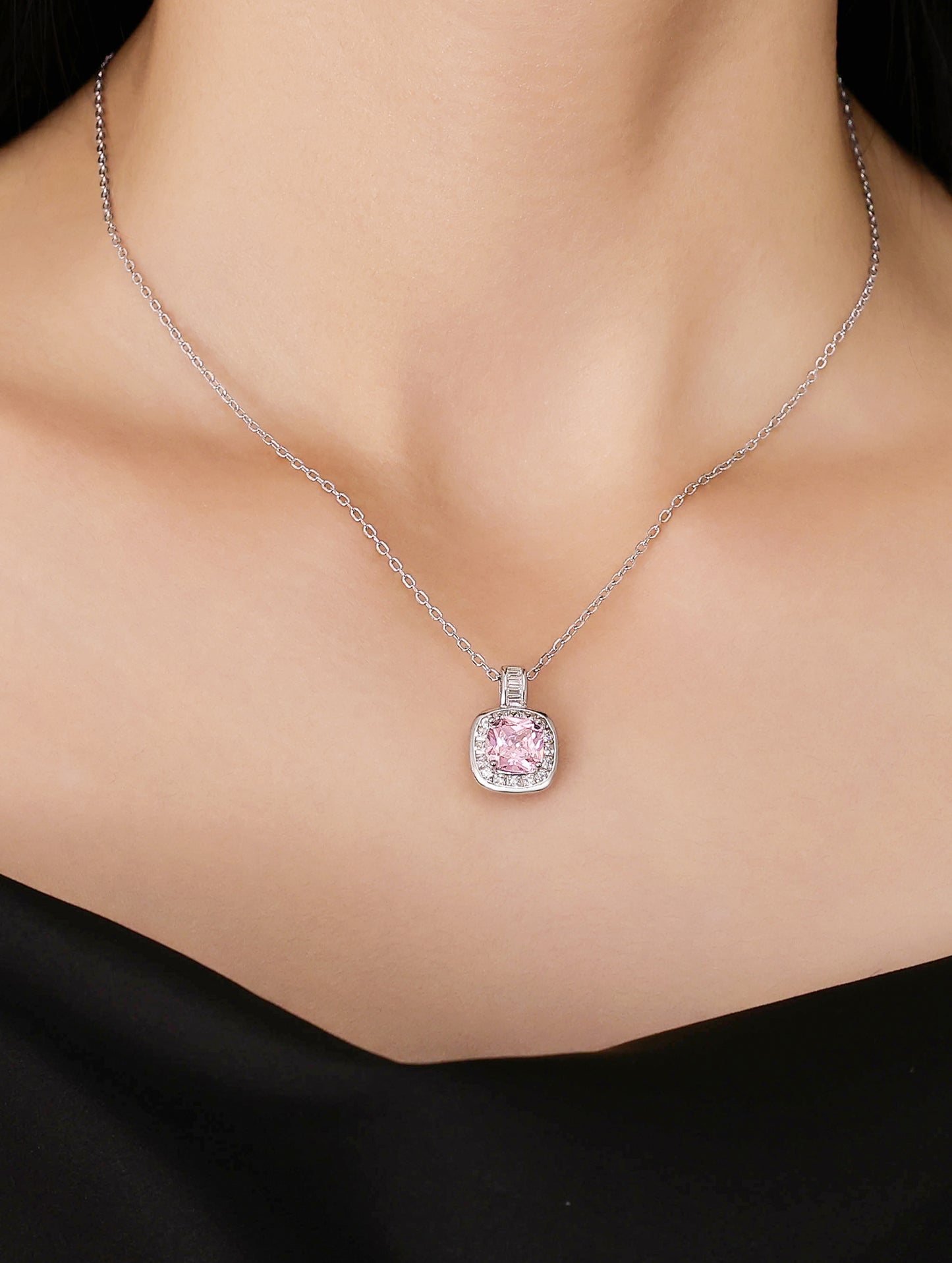PINK LUXE HALO CHARM CHAIN