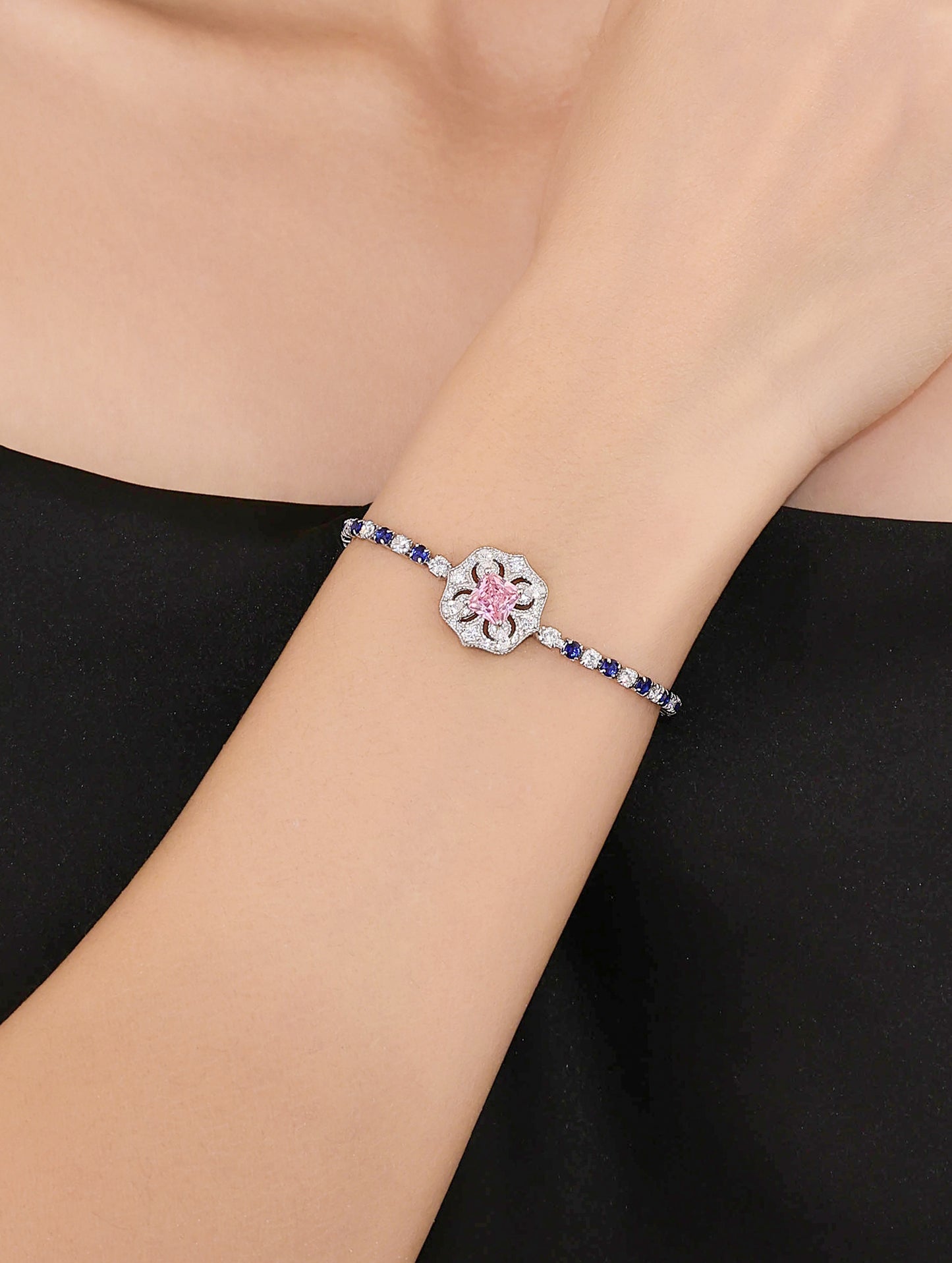 SAPPHIRE BLOOM ELEGANCE BRACELET