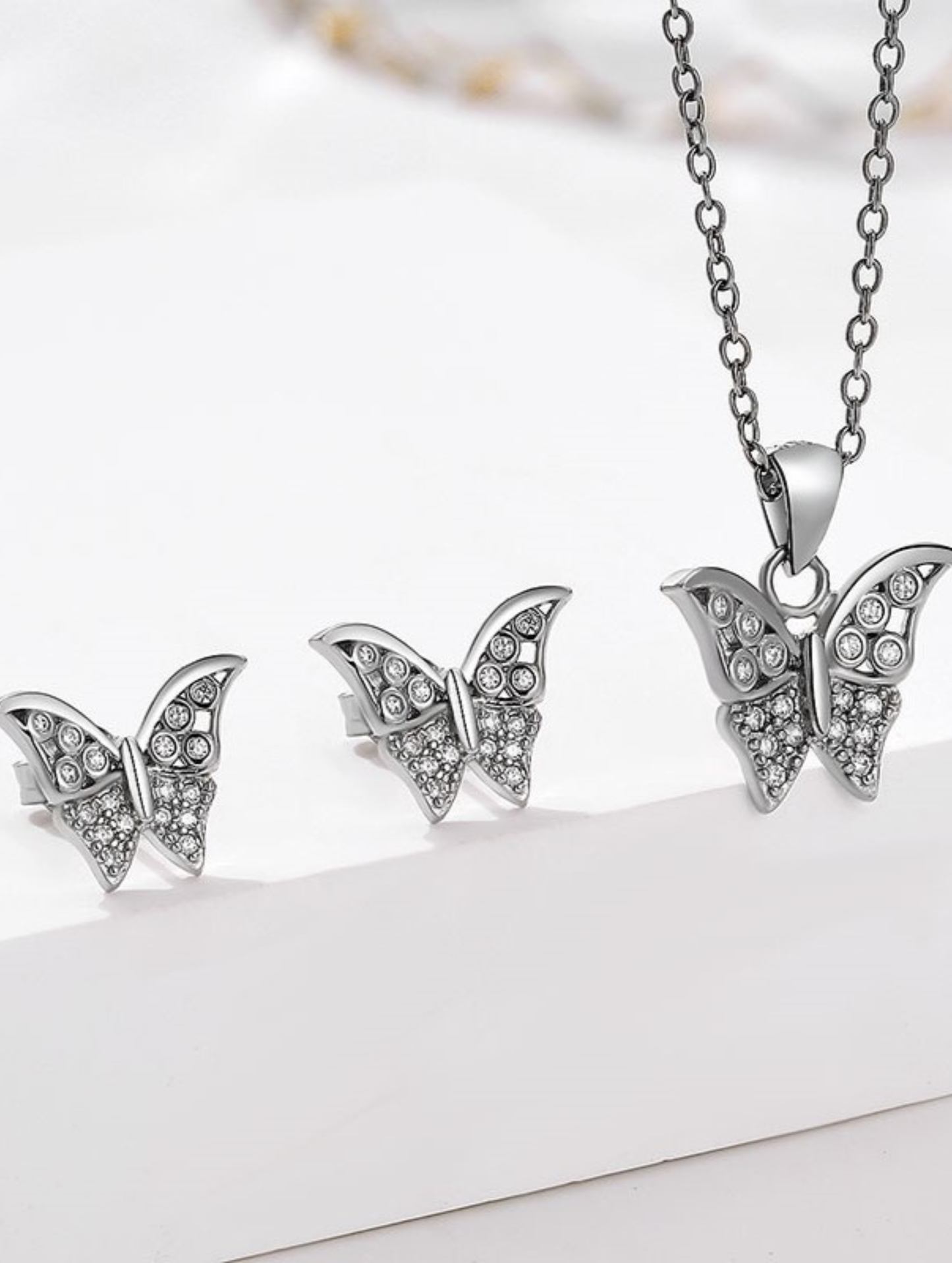 PENDANT SET (STYLE 4368)
