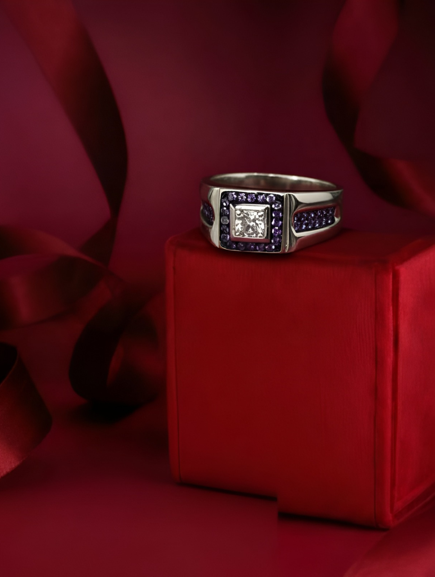 CRIMSON SOVEREIGN GENTS RING