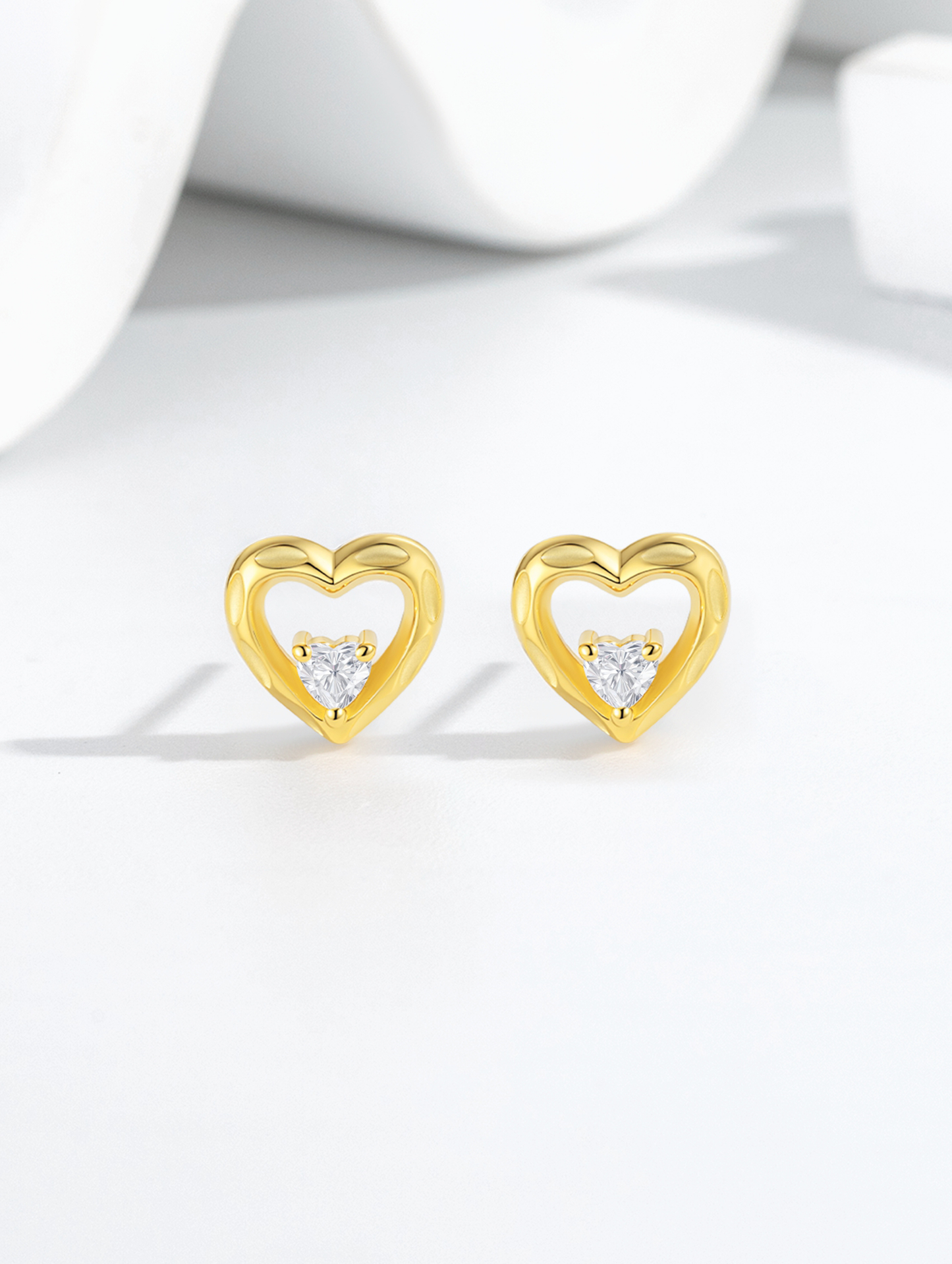 DAINTY LOVE SPARK EARRINGS