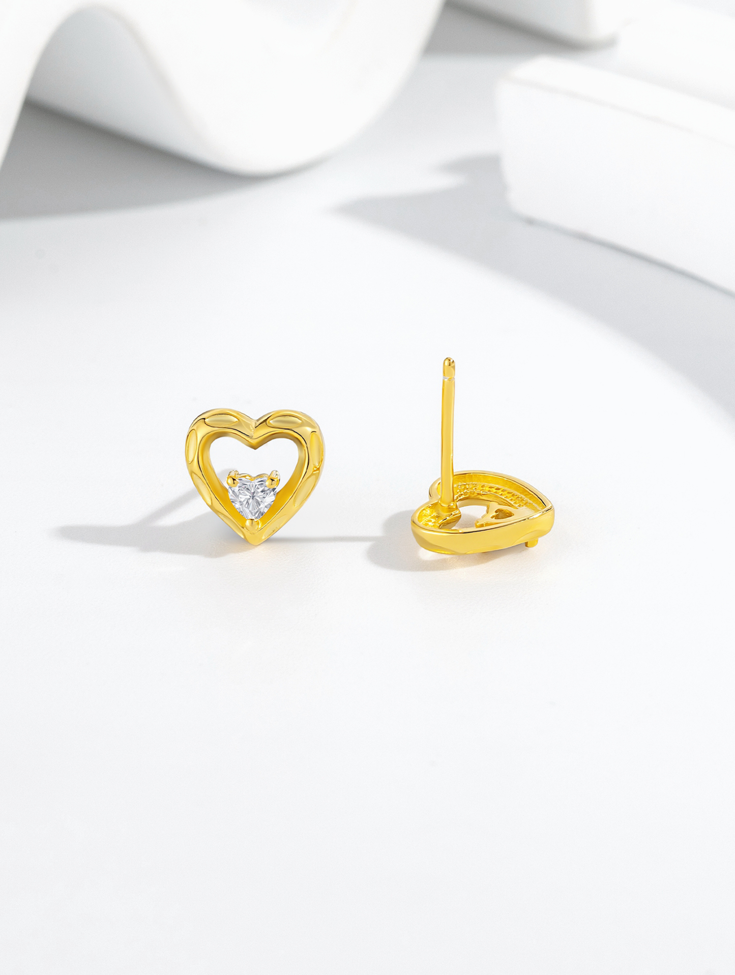 DAINTY LOVE SPARK EARRINGS
