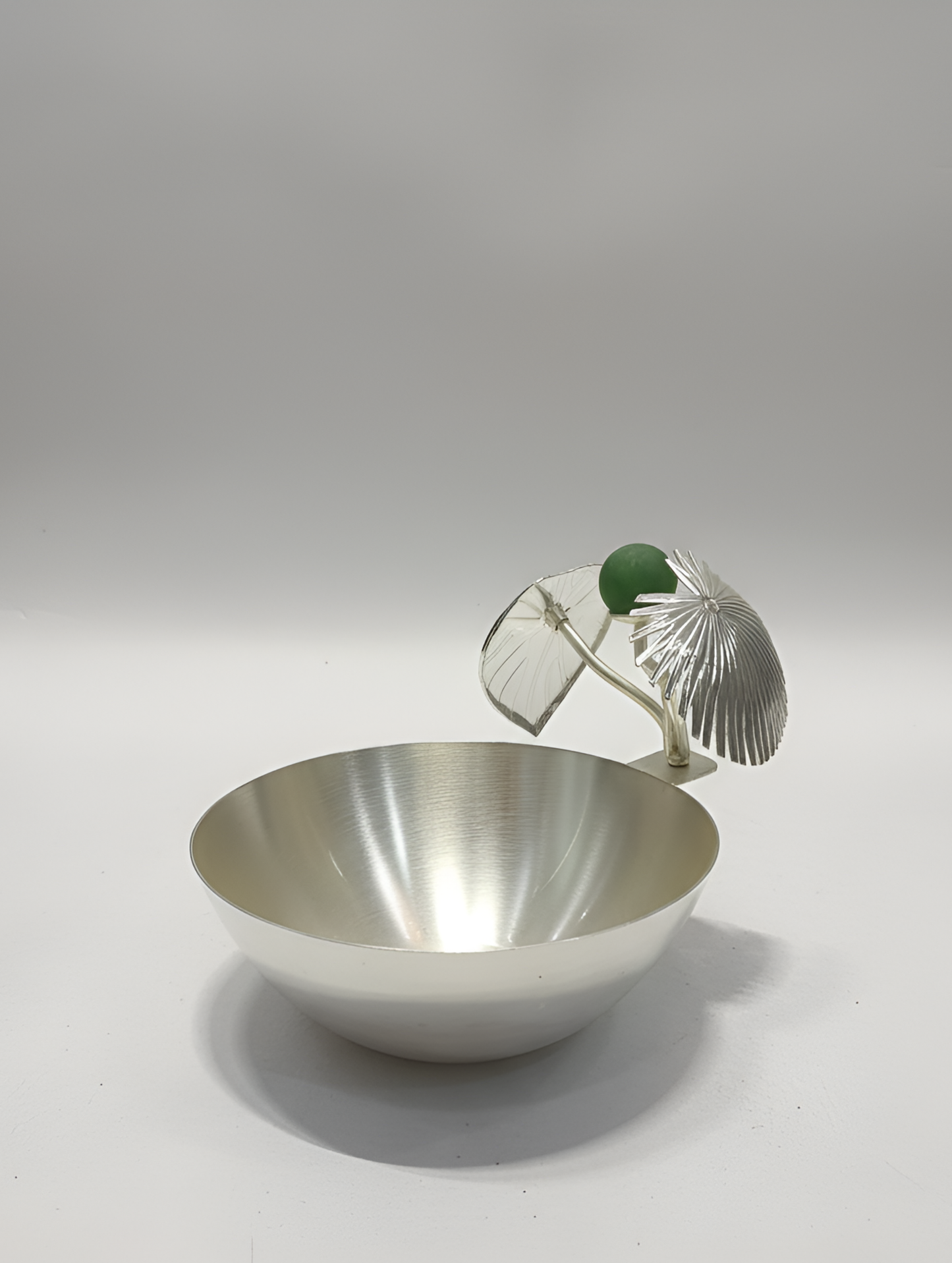 Silver Coated Oasis Display Bowl