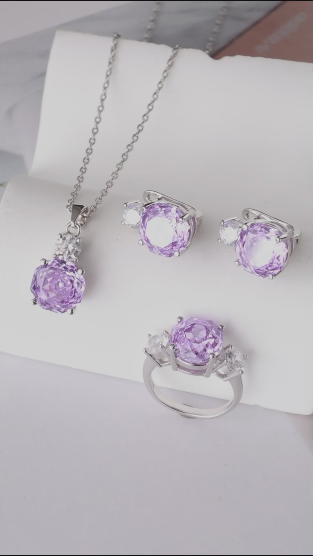 Load and play video in Gallery viewer, LAVENDER RADIANCE PENDANT SET
