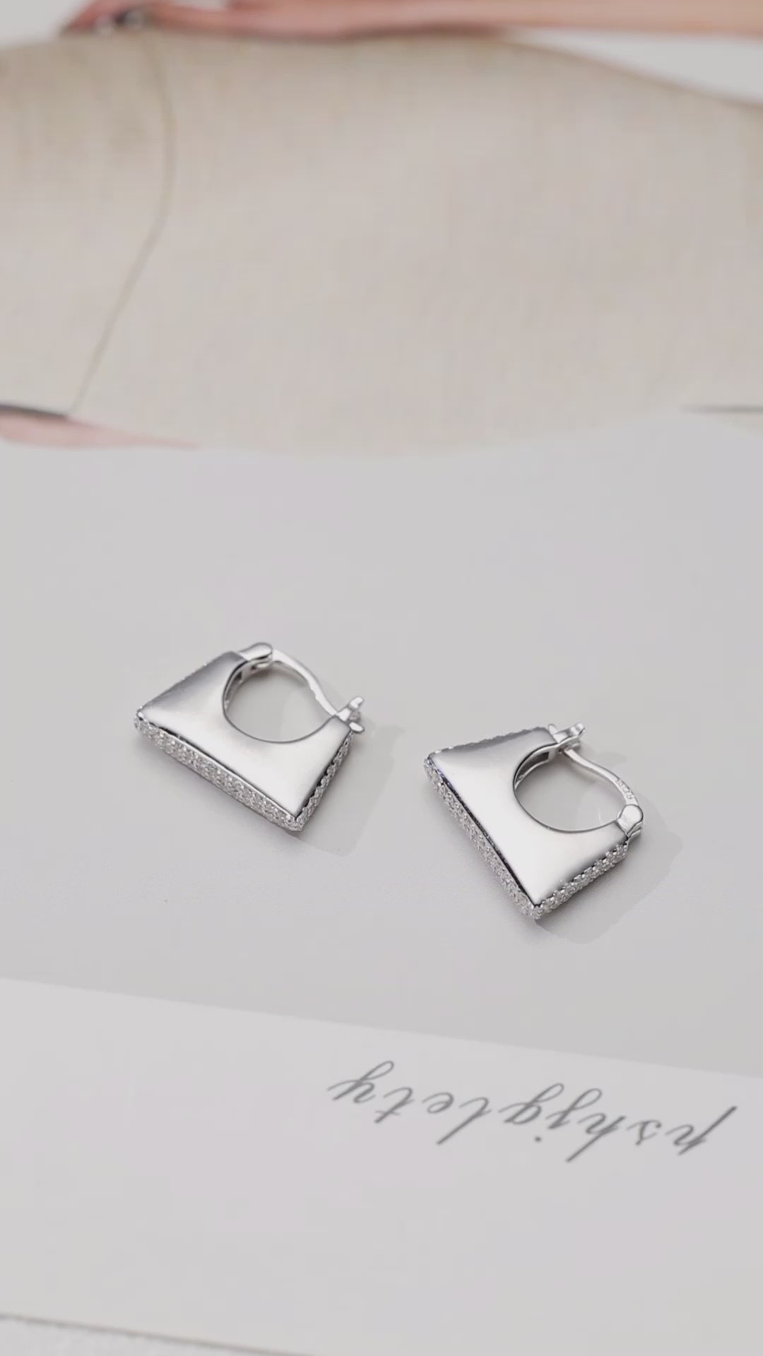 Load and play video in Gallery viewer, DILKASH EARRINGS
