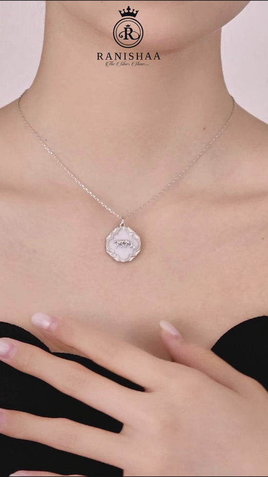 Load and play video in Gallery viewer, CHARM CHAIN
