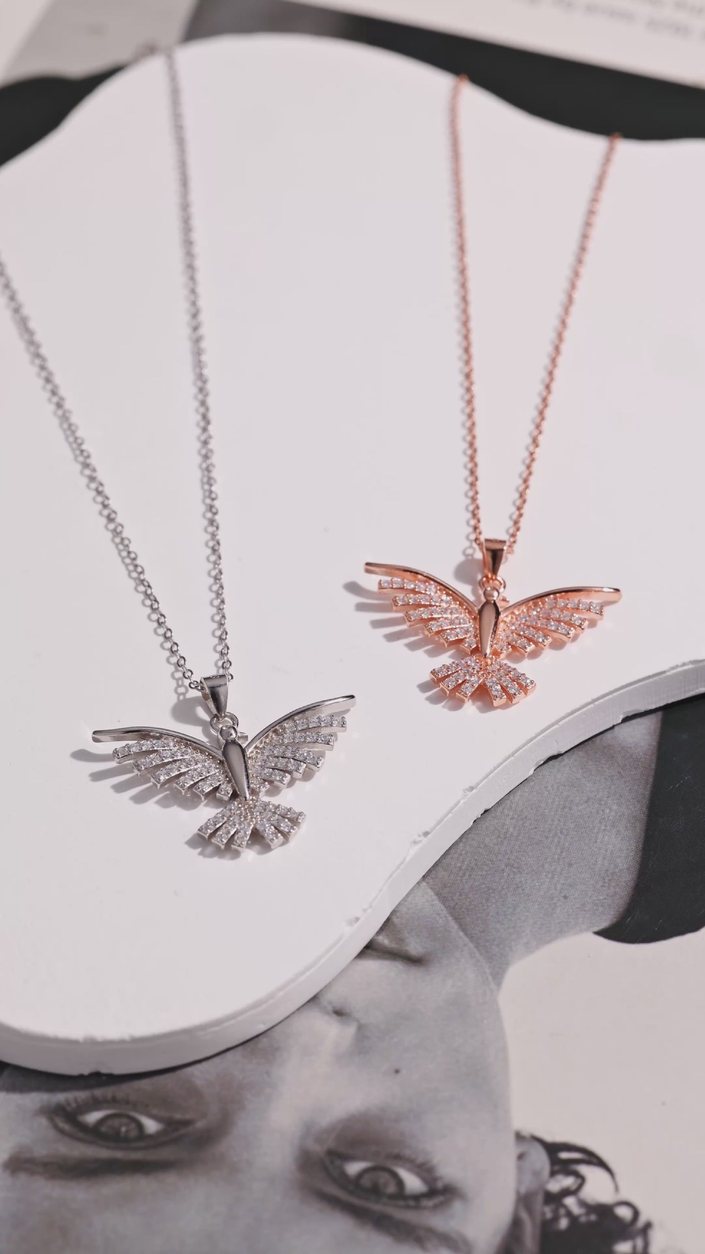 Load and play video in Gallery viewer, CHARM CHAIN
